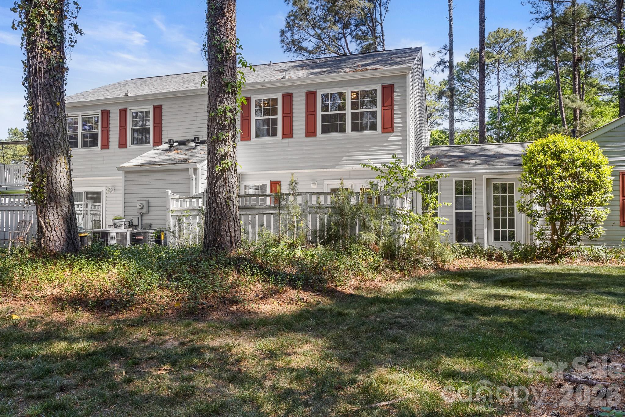 8517 Castle Pine Court — Charlotte