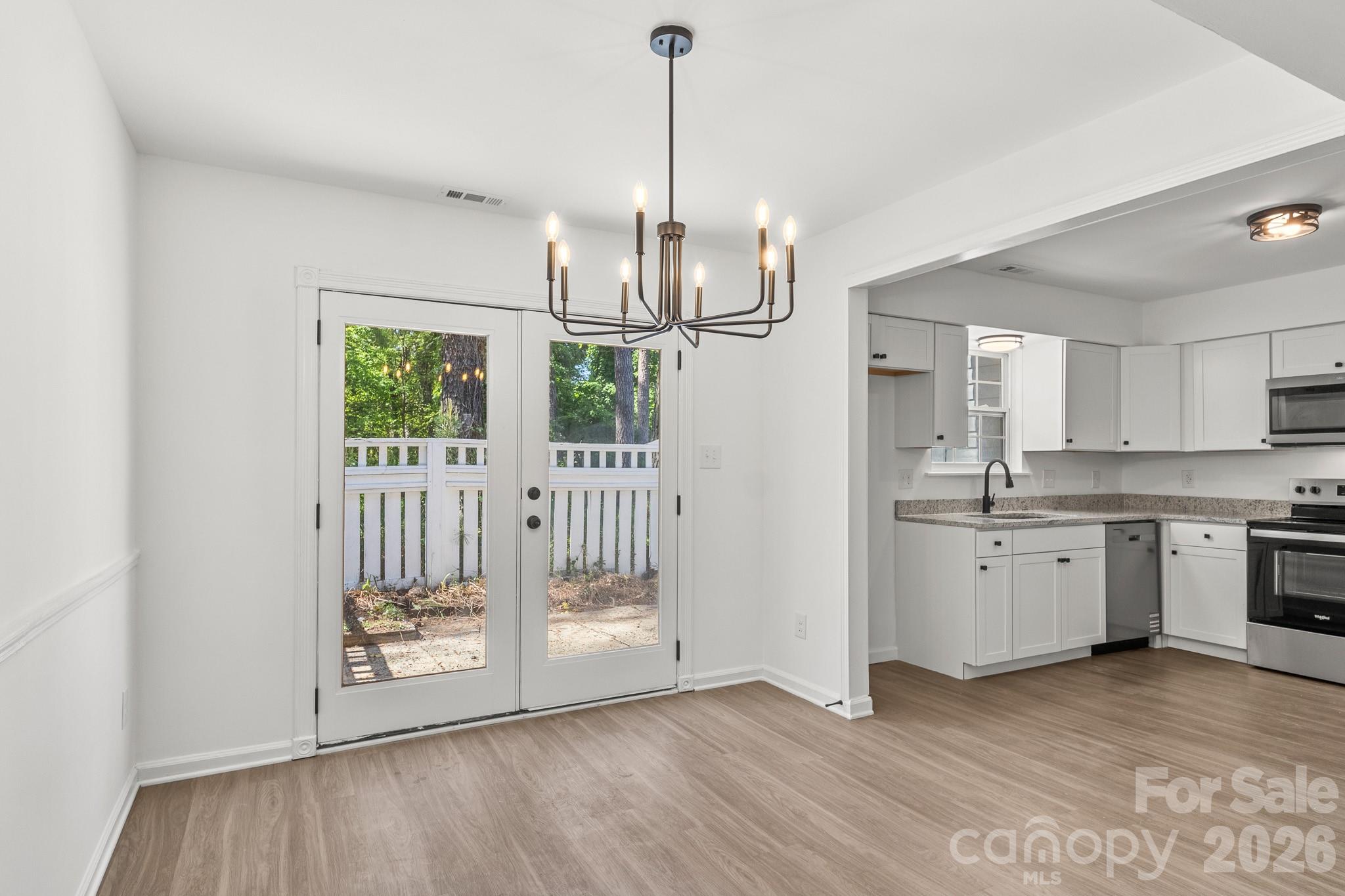 8517 Castle Pine Court — Charlotte