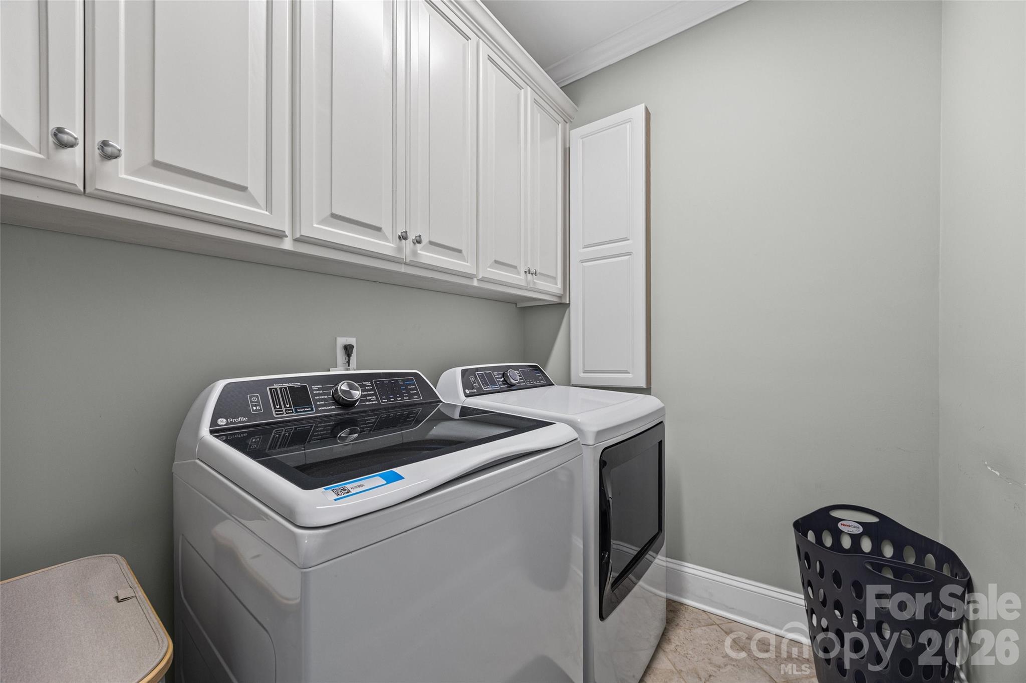 6061 Bountiful Street — Belmont