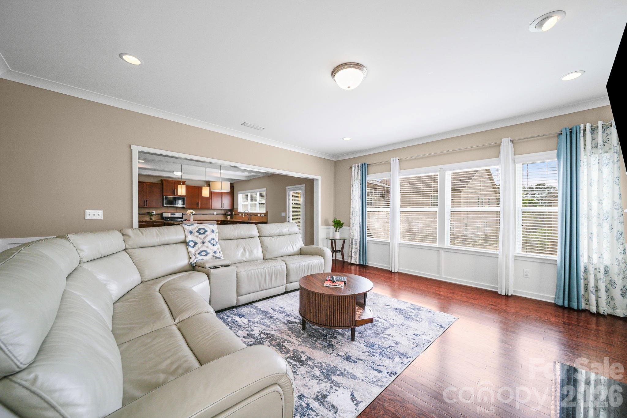 4019 Orchid Way — Tega Cay