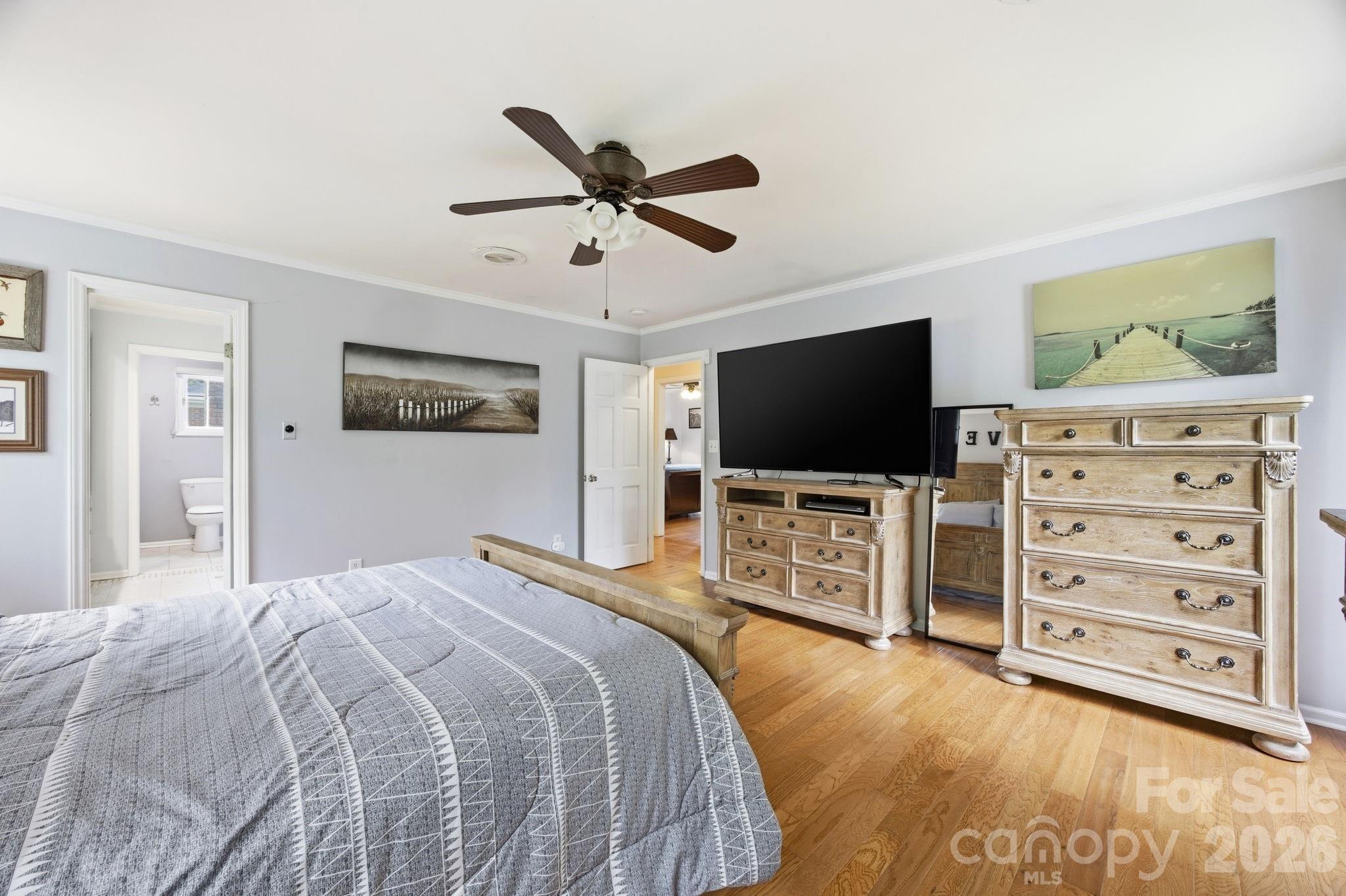 1215 Hillside Drive — Gastonia