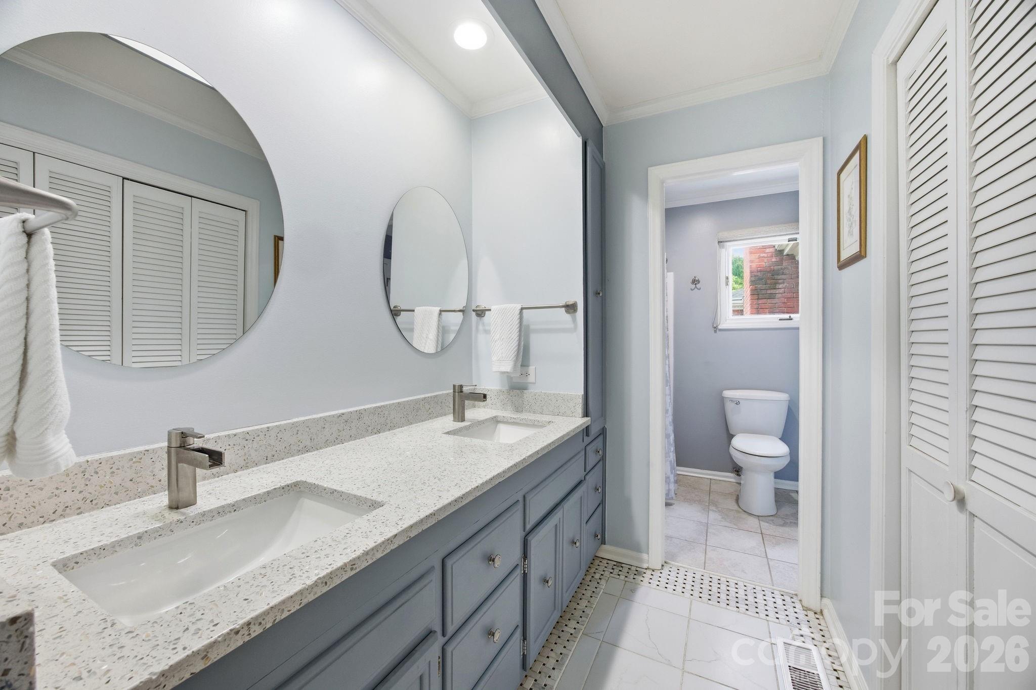 1215 Hillside Drive — Gastonia