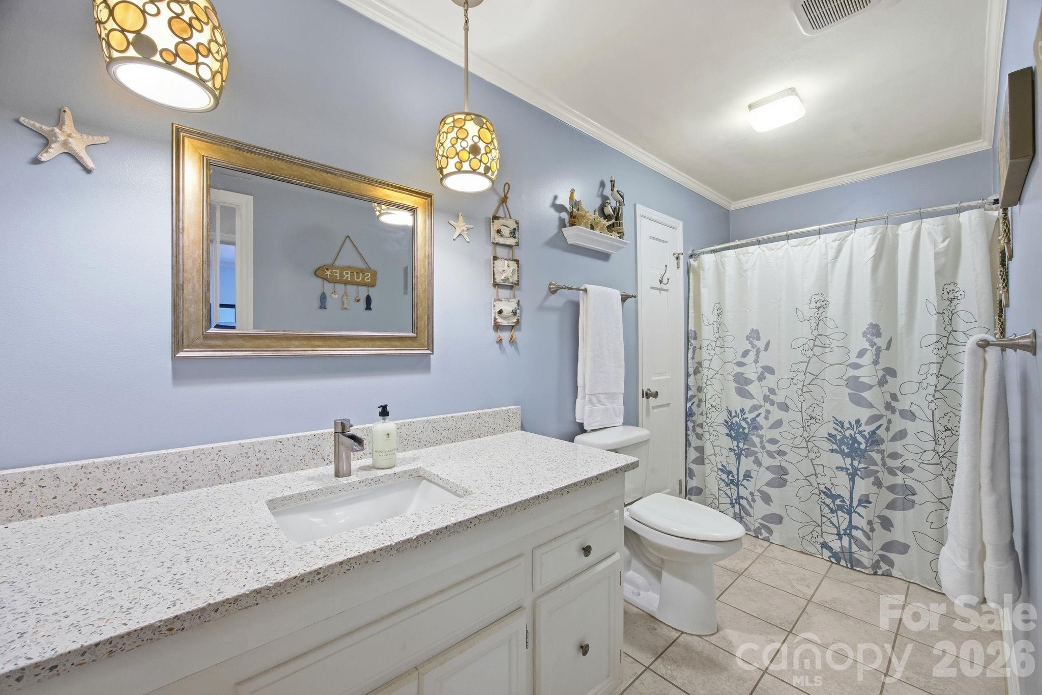 1215 Hillside Drive — Gastonia