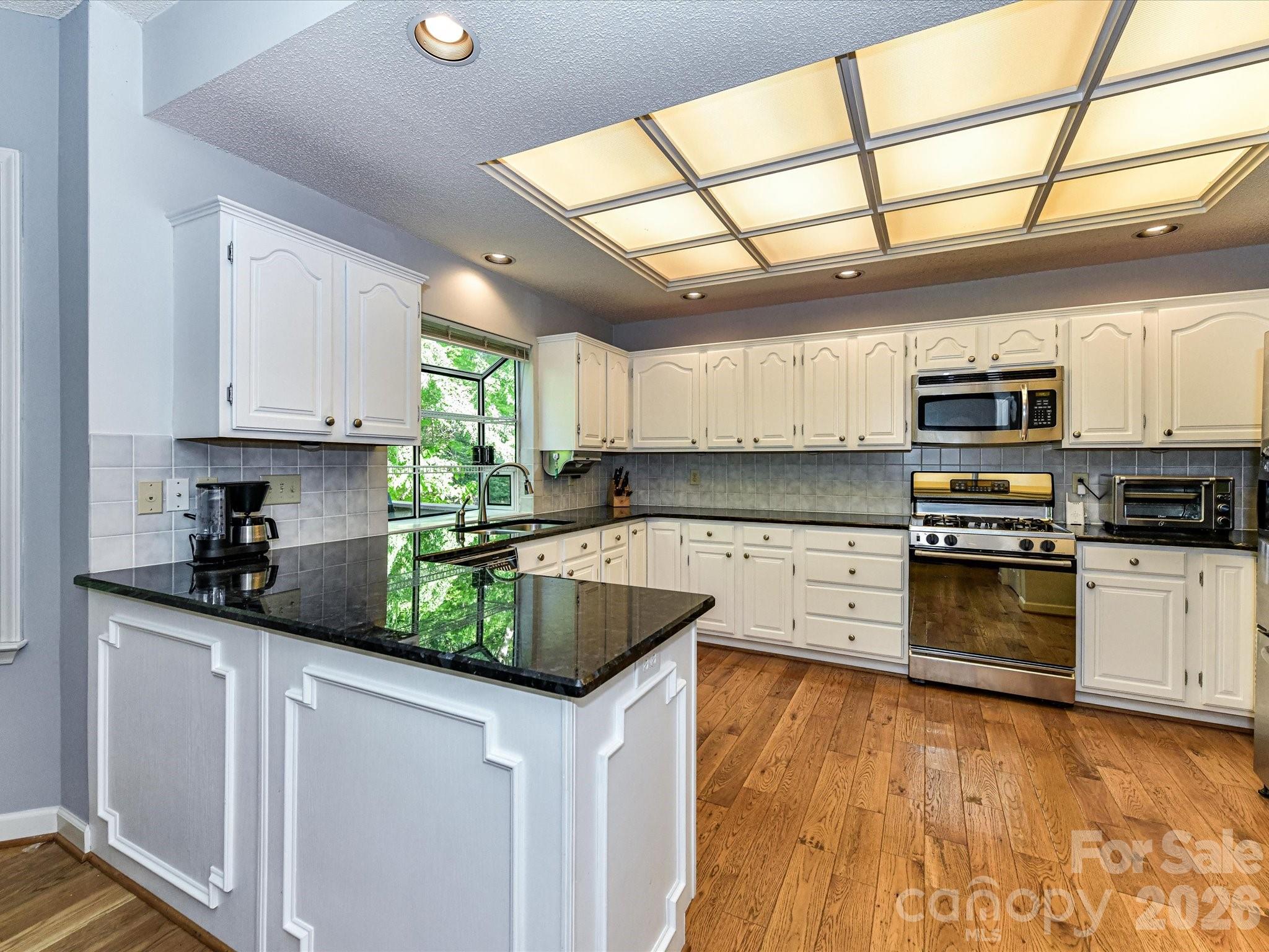 1931 Kilmonack Lane — Charlotte