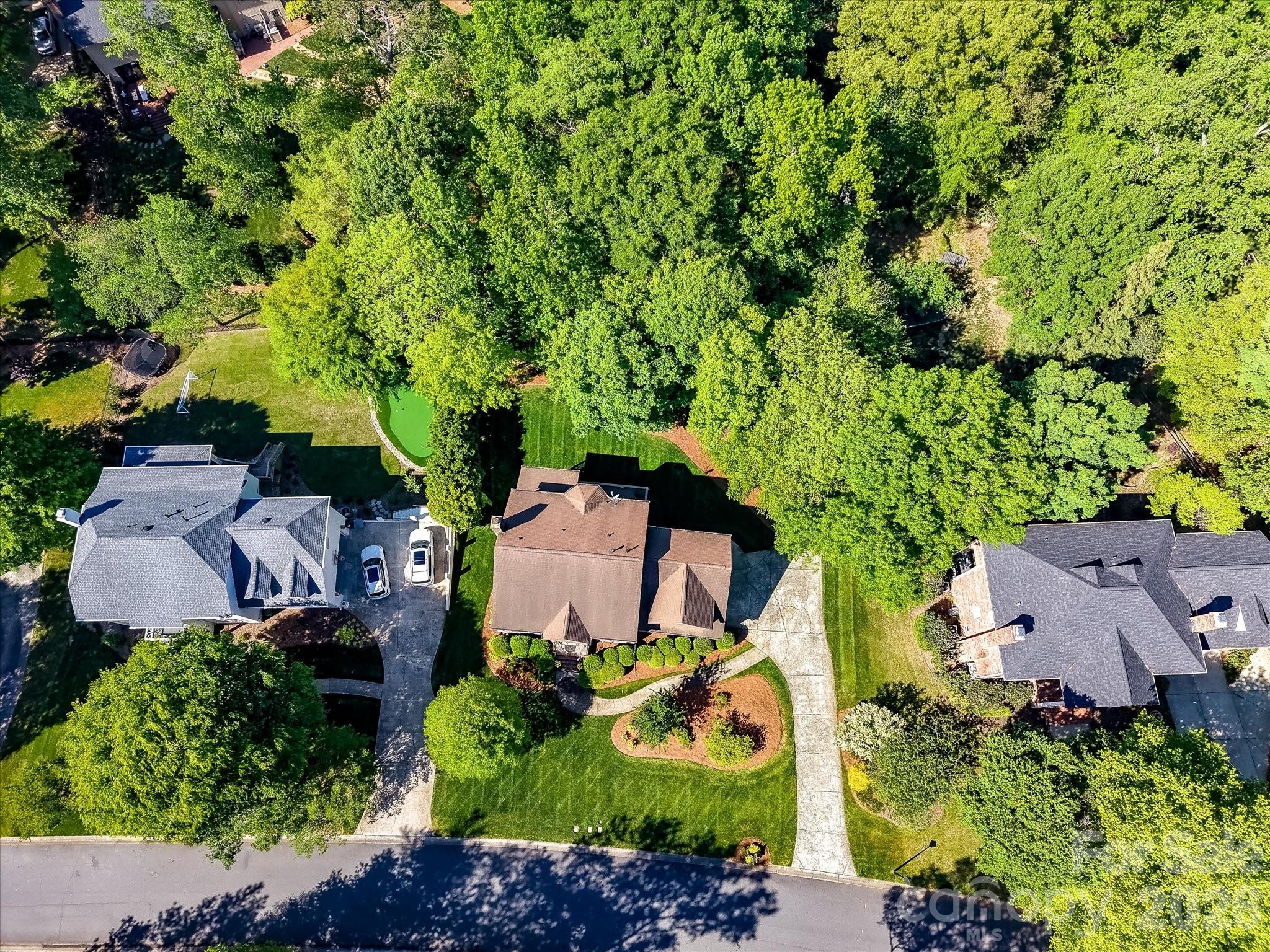 1931 Kilmonack Lane — Charlotte