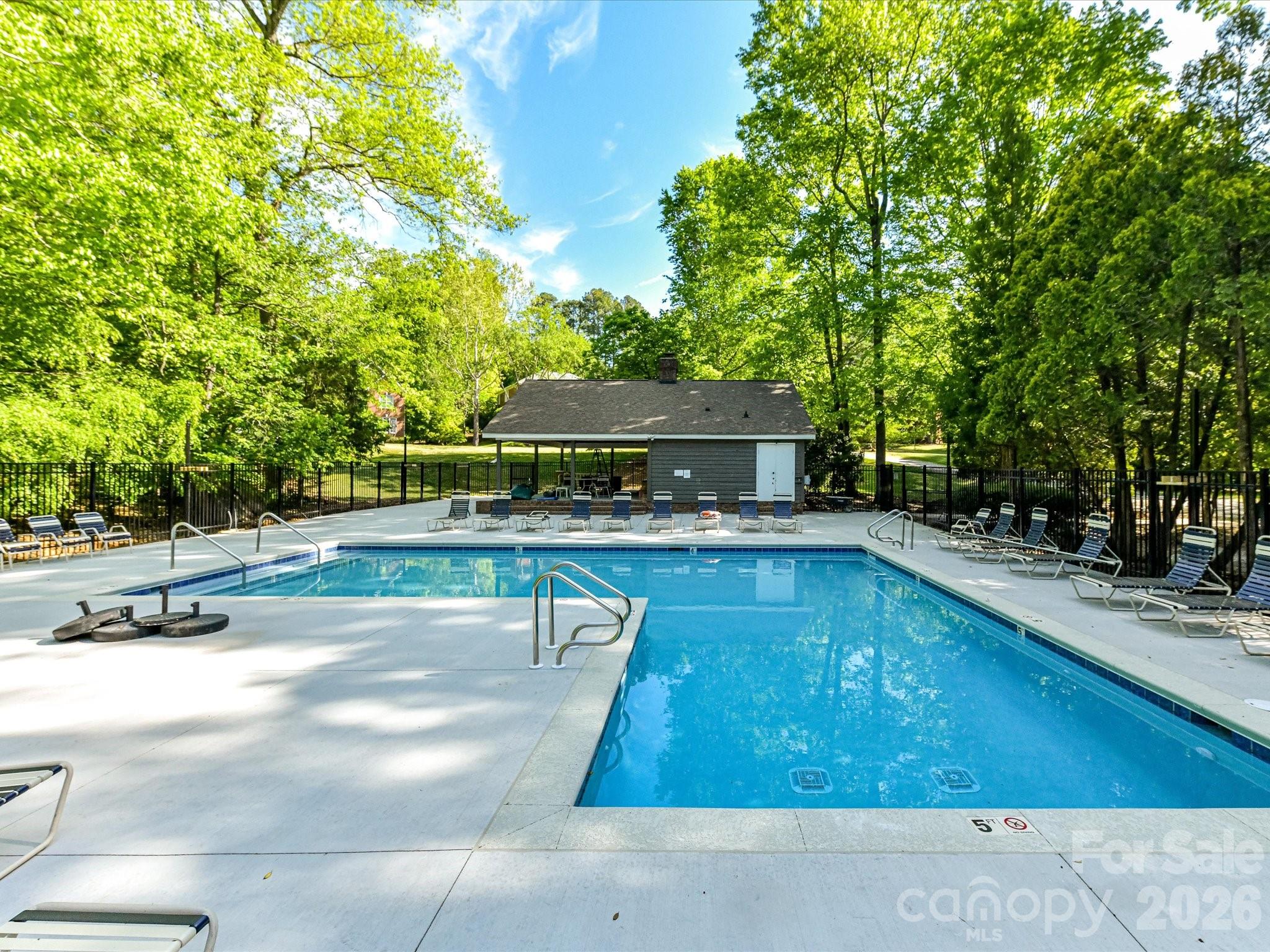 1931 Kilmonack Lane — Charlotte