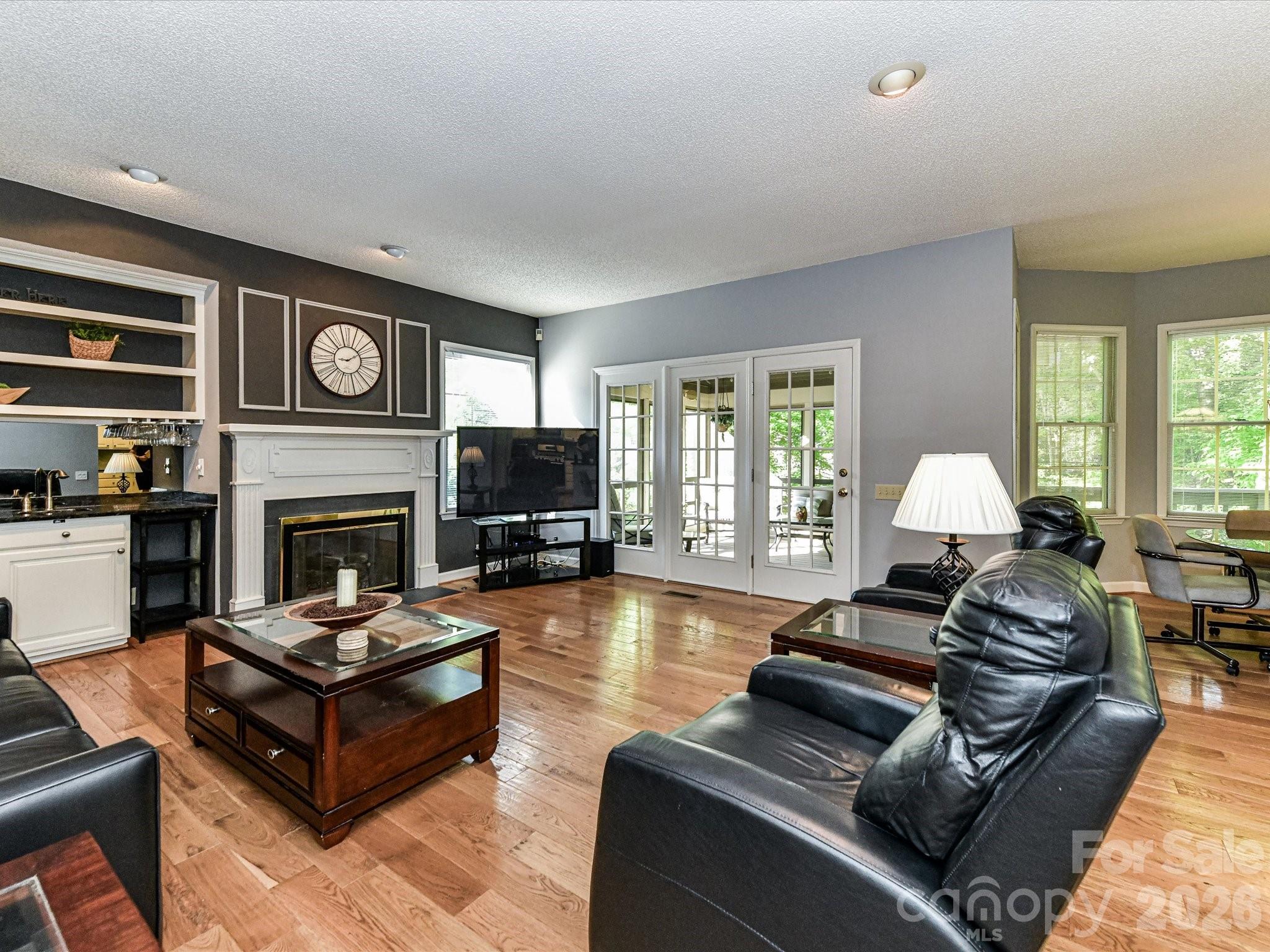 1931 Kilmonack Lane — Charlotte
