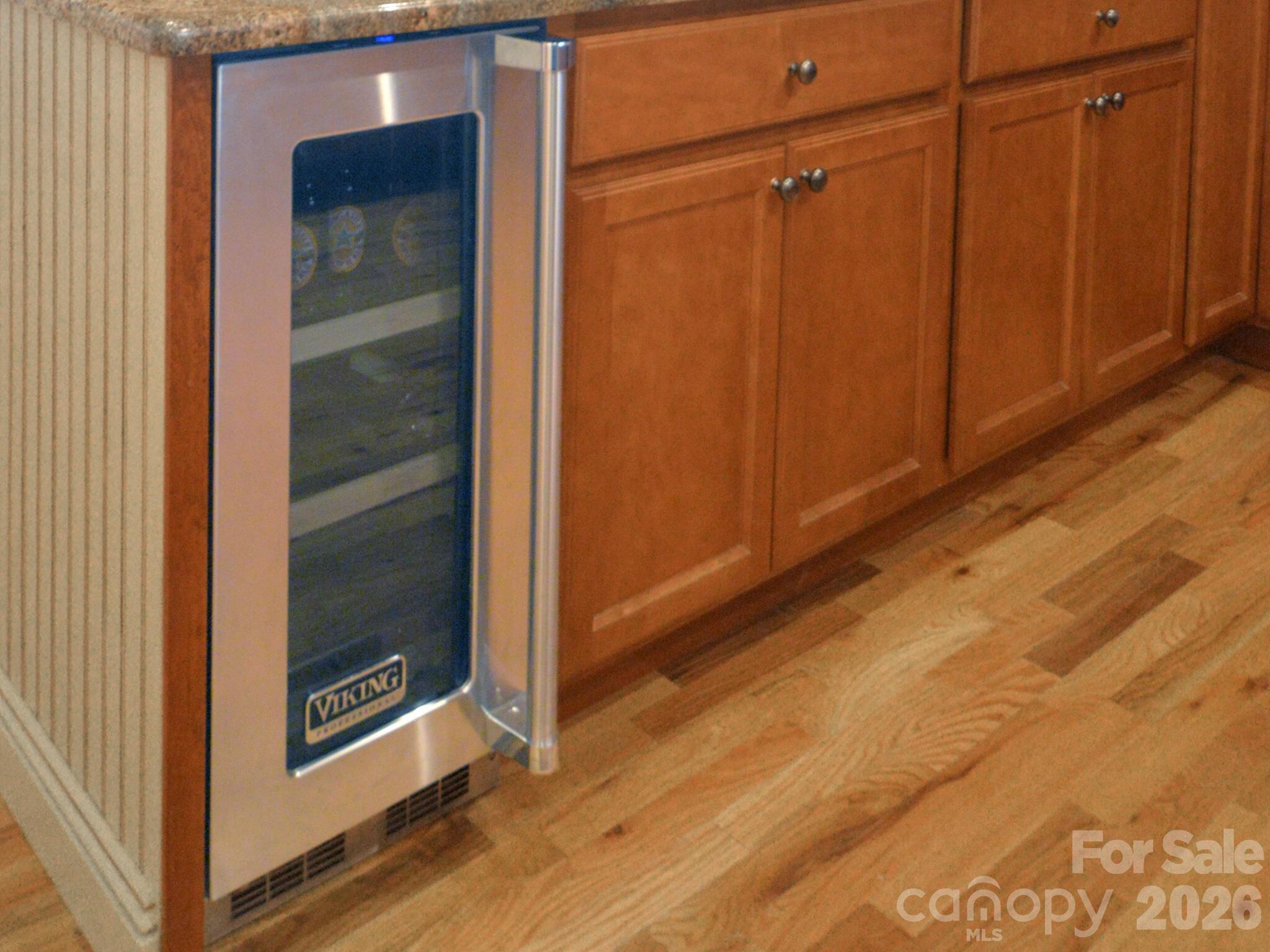 95 Creeks Edge Drive — Hendersonville
