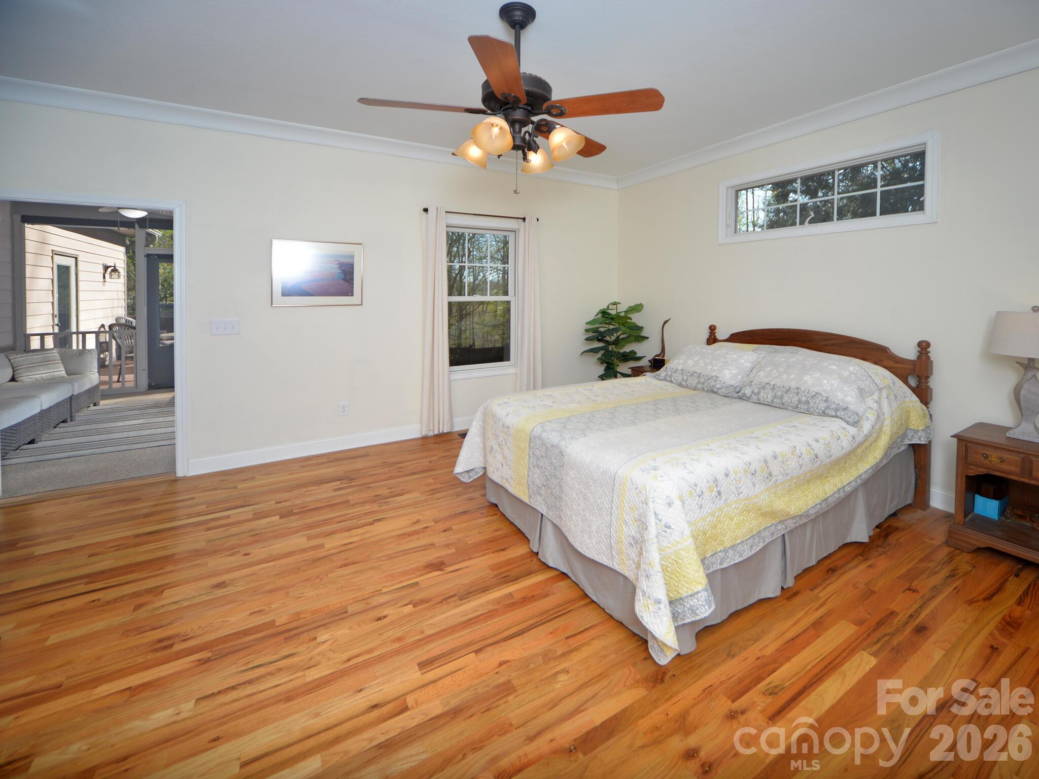95 Creeks Edge Drive — Hendersonville