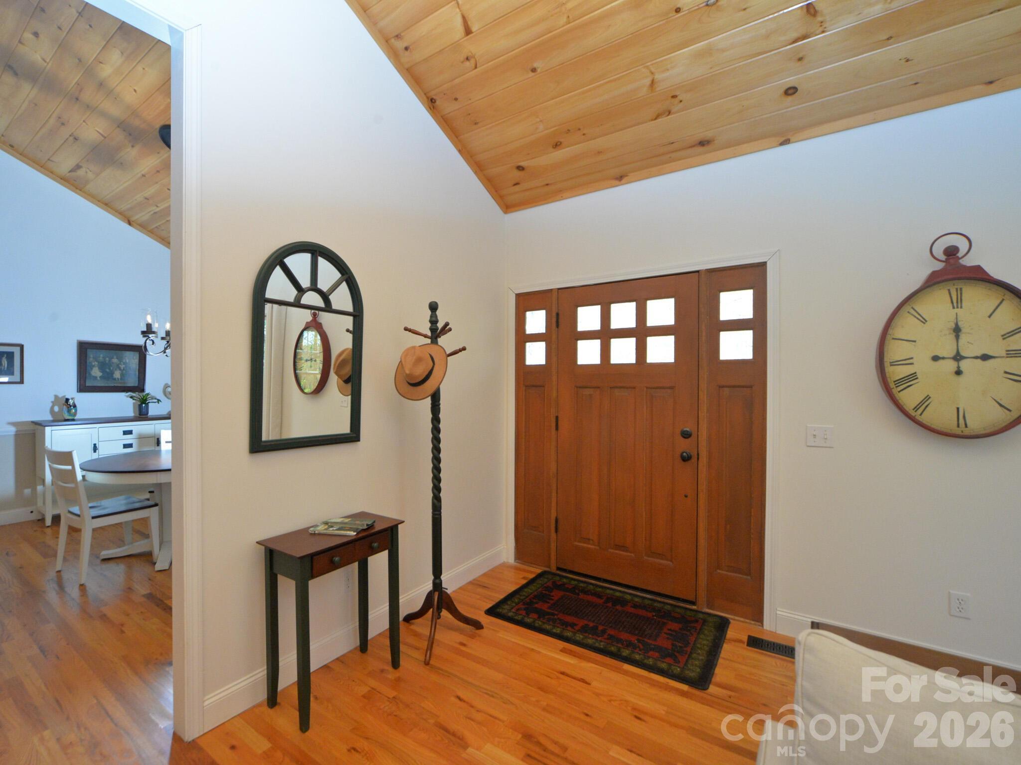 95 Creeks Edge Drive — Hendersonville