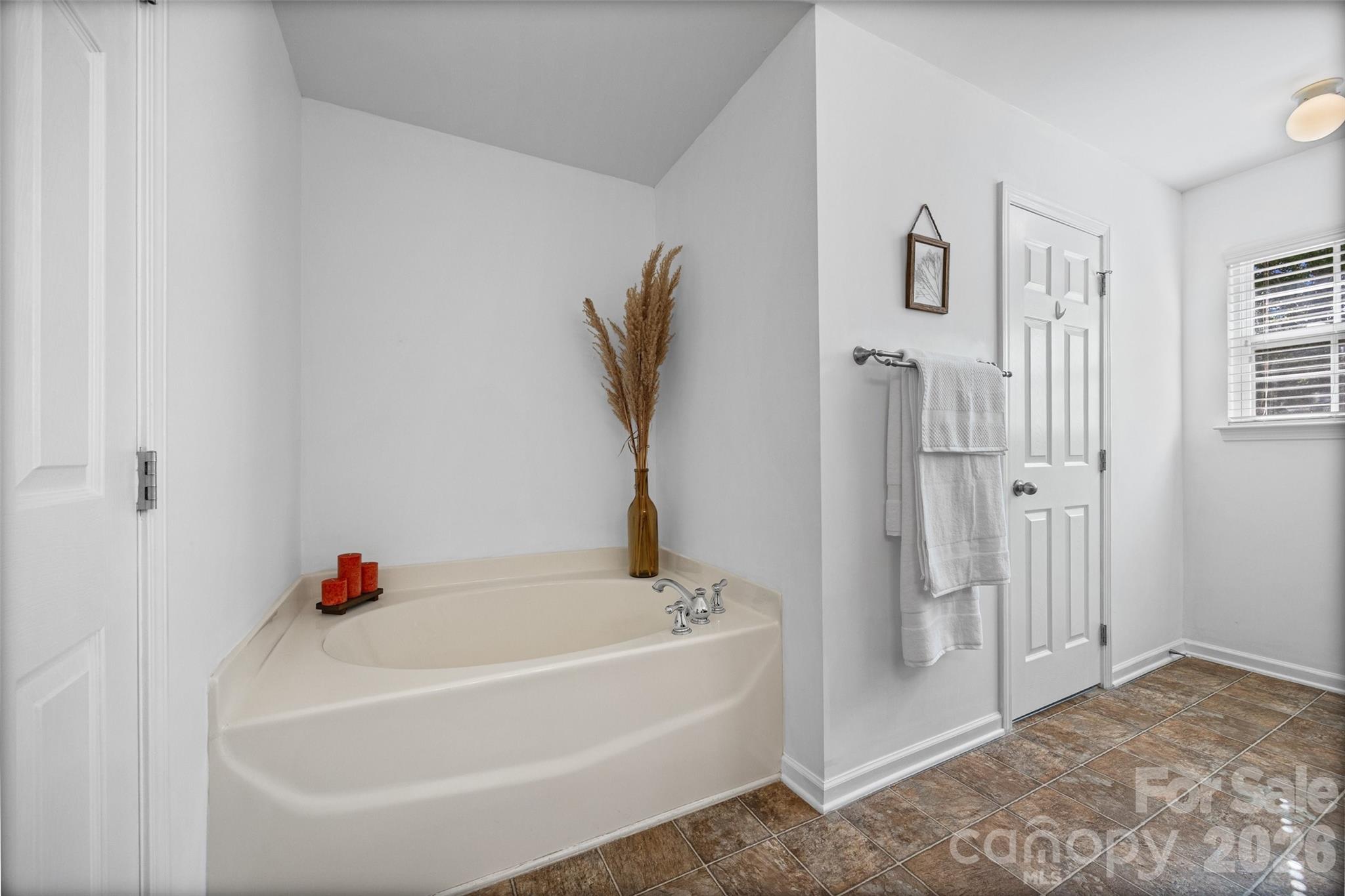 3253 Wicklow Lane — Lake Wylie