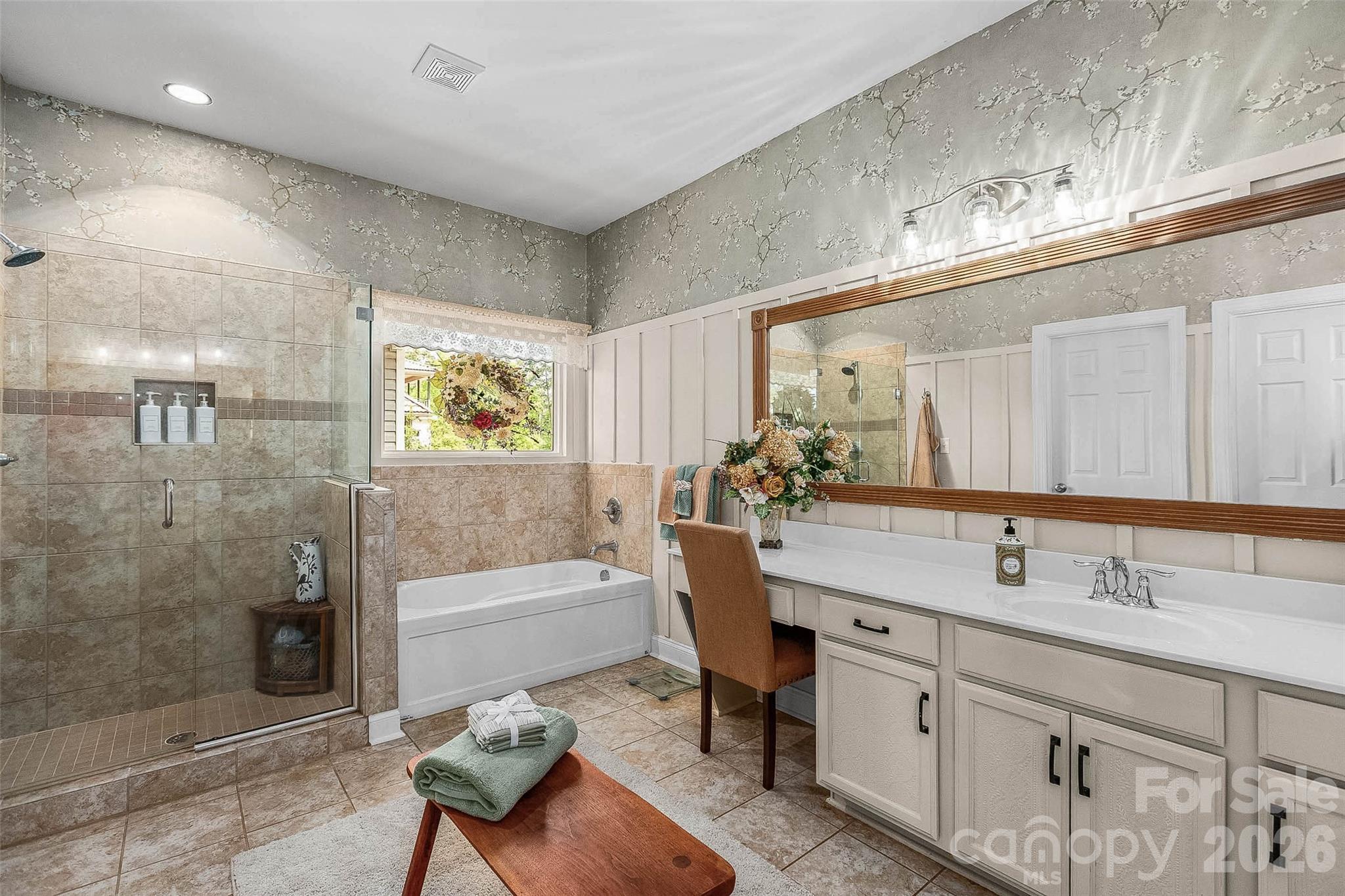 695 Scout Road — Lexington