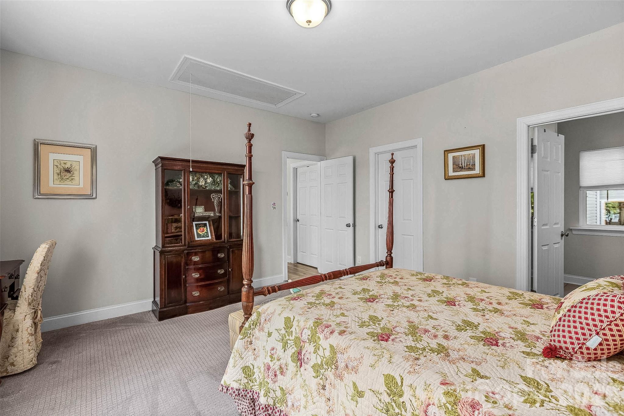 695 Scout Road — Lexington
