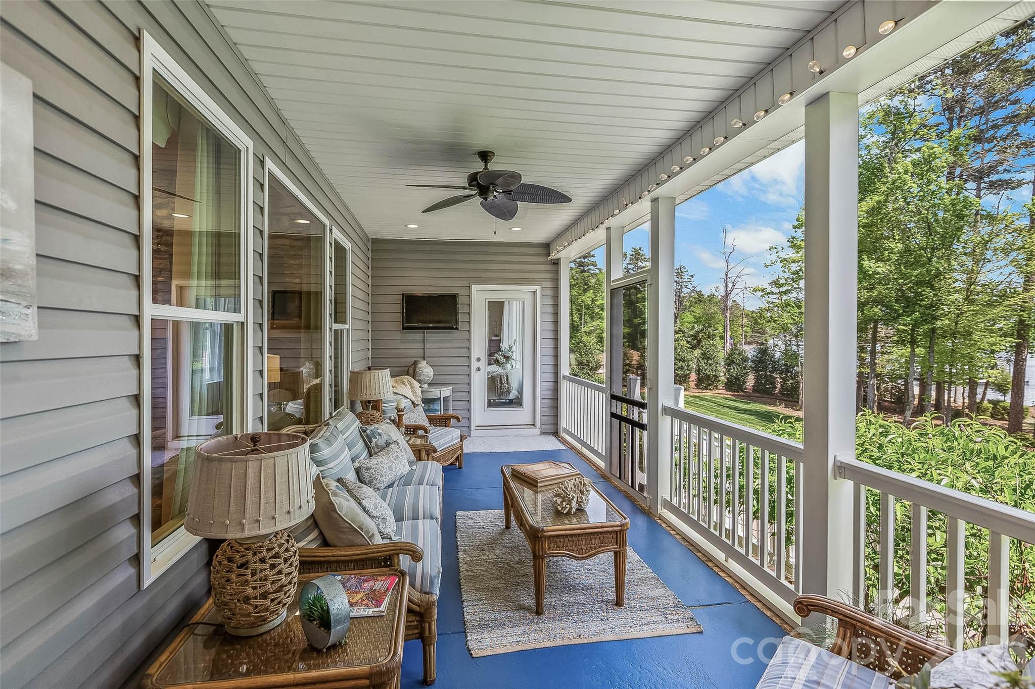 695 Scout Road — Lexington