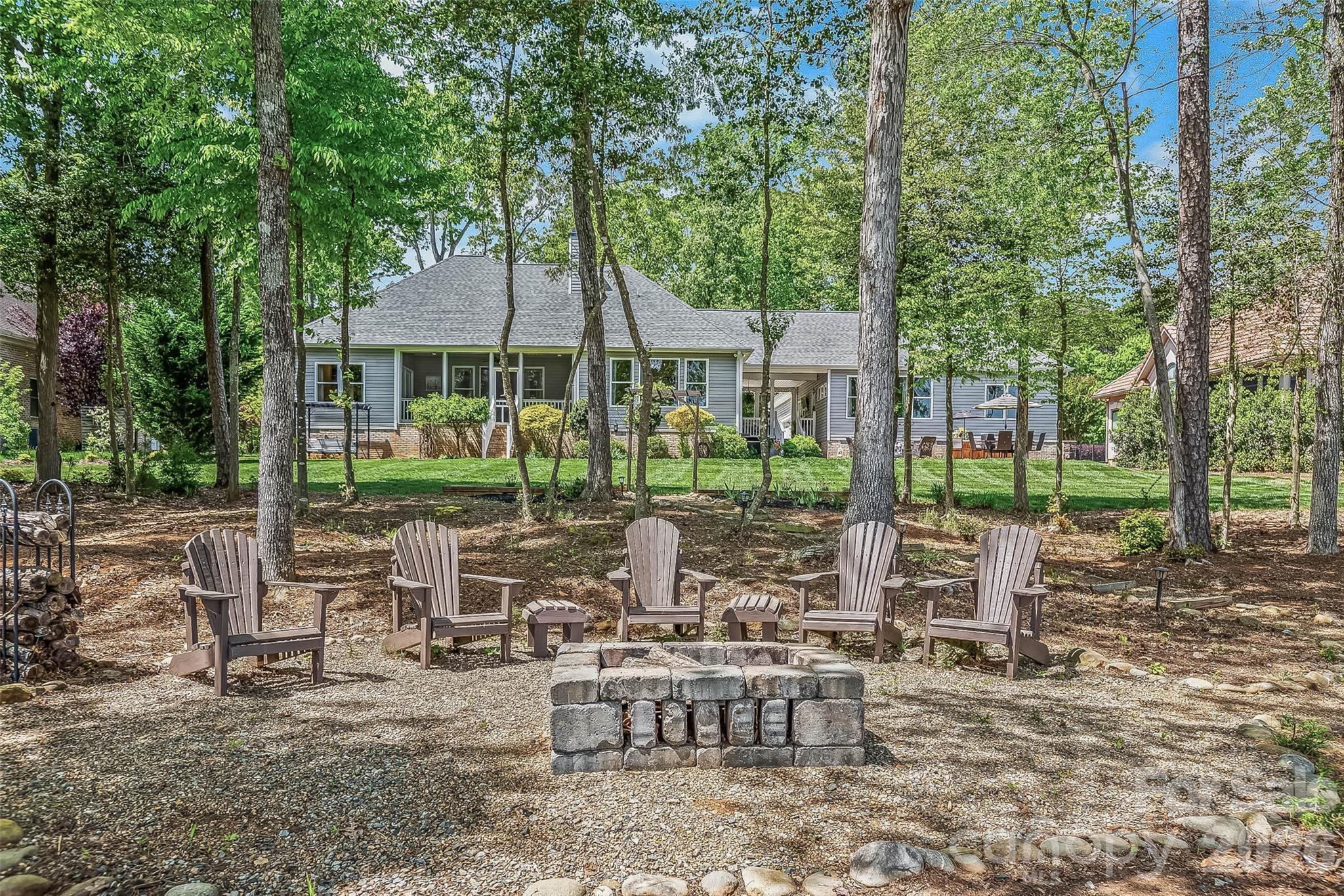 695 Scout Road — Lexington