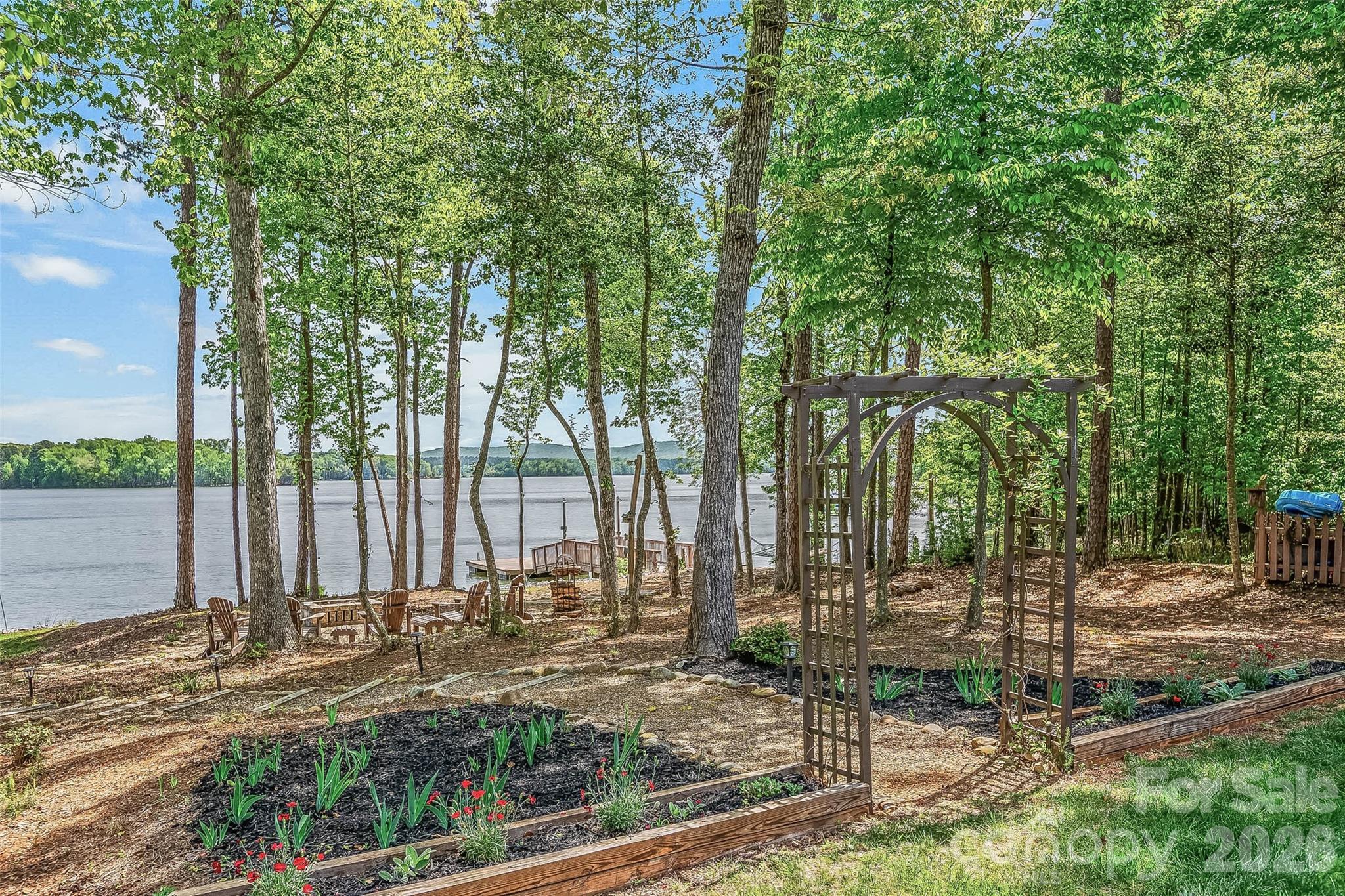 695 Scout Road — Lexington