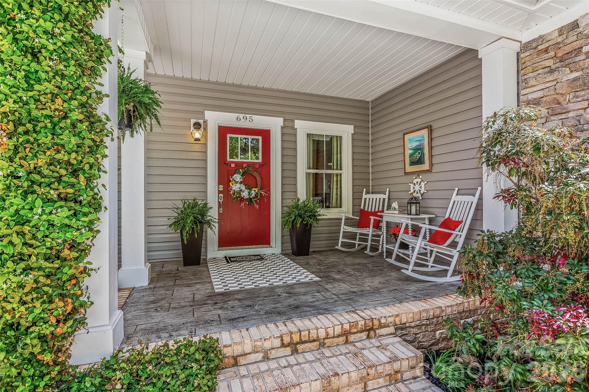 695 Scout Road — Lexington