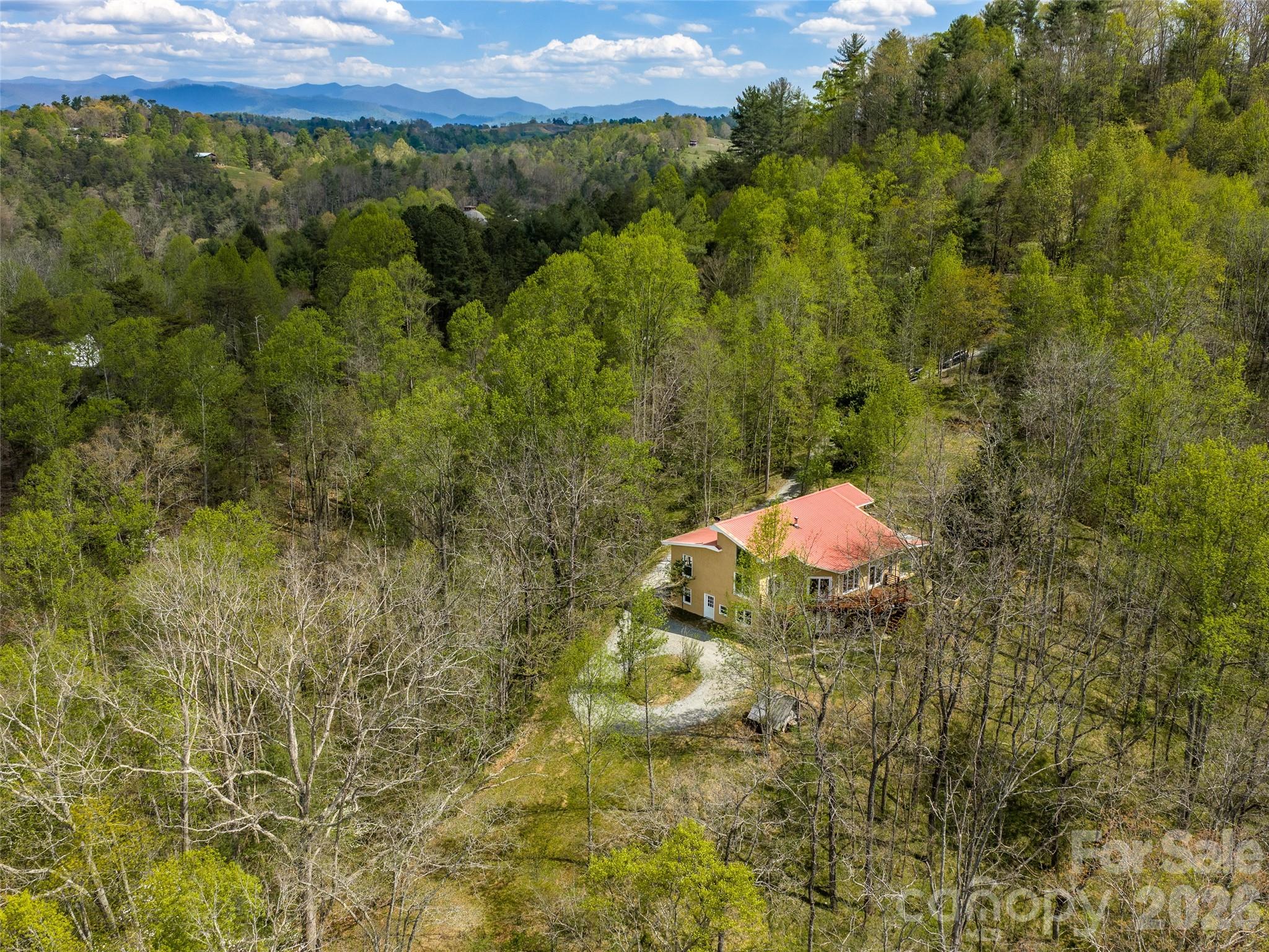 76 Raven Rock Lane — Marshall