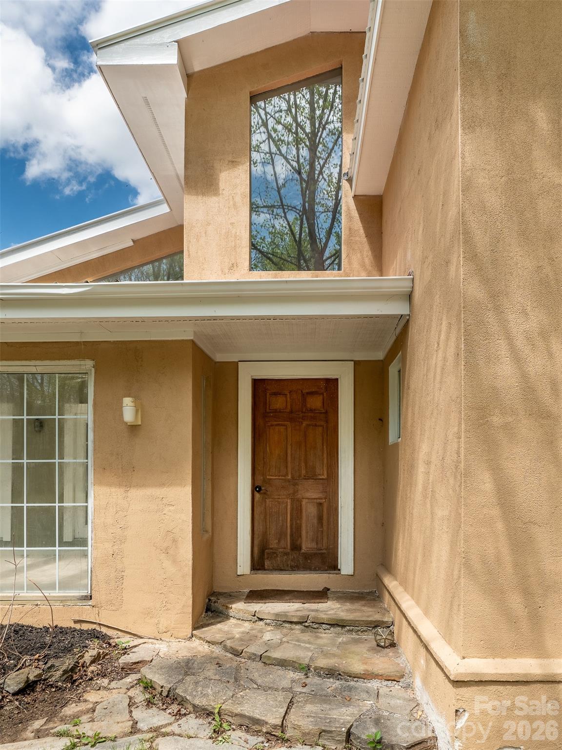 76 Raven Rock Lane — Marshall