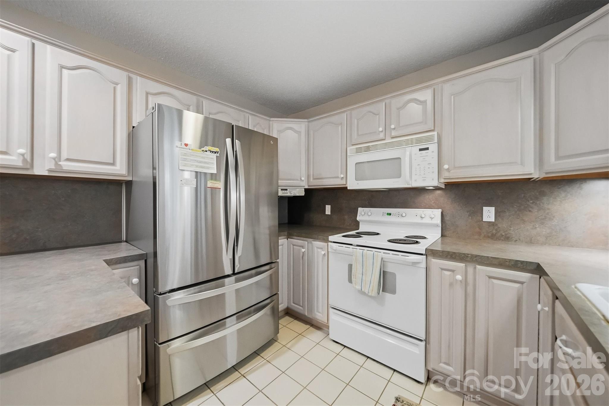 192 Reese Loop — Taylorsville