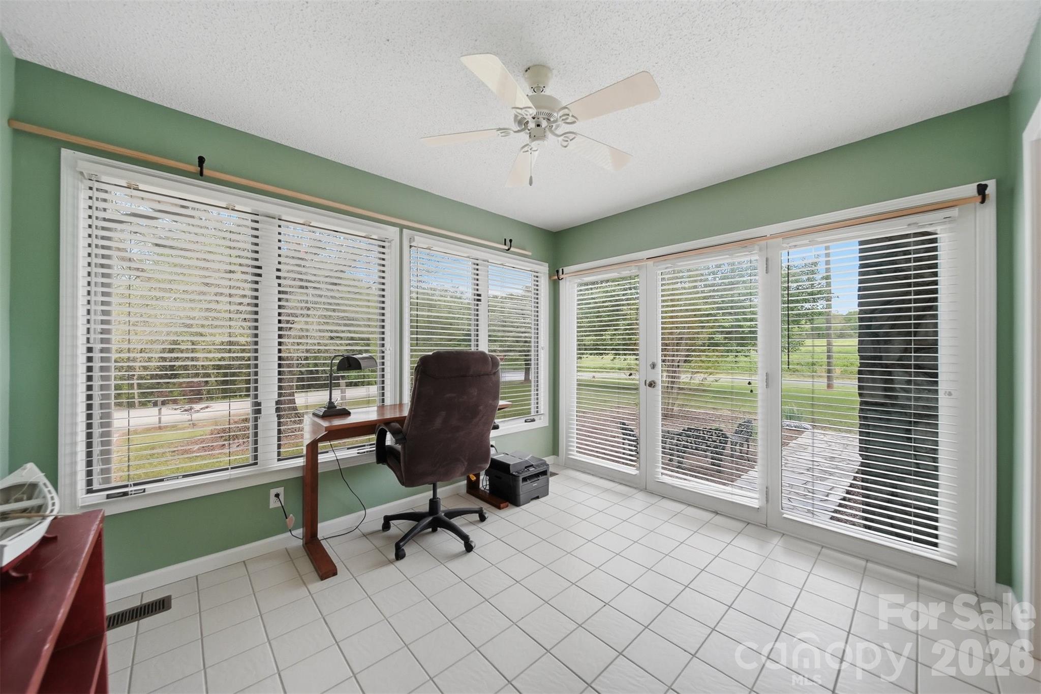 192 Reese Loop — Taylorsville
