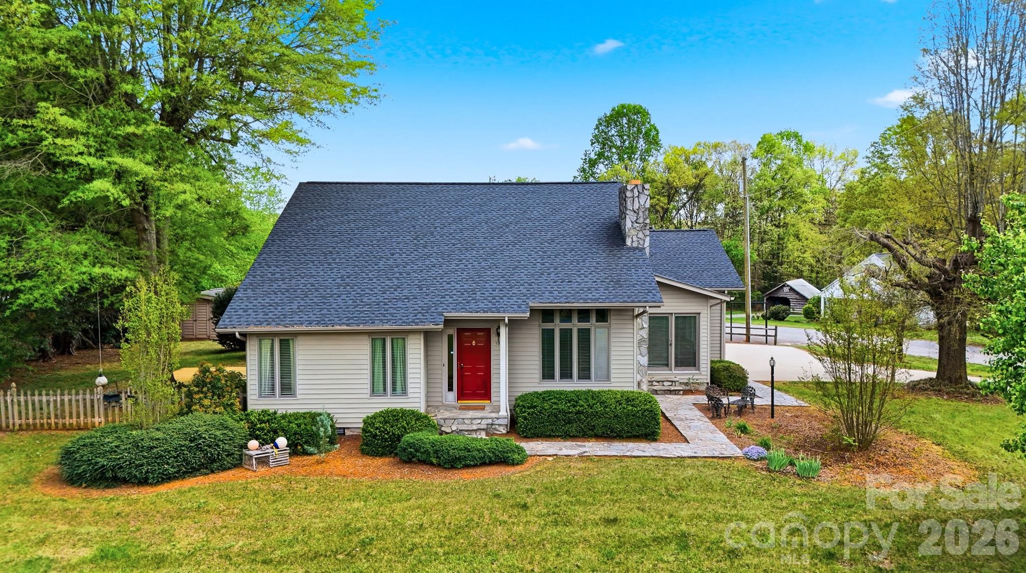 192 Reese Loop — Taylorsville