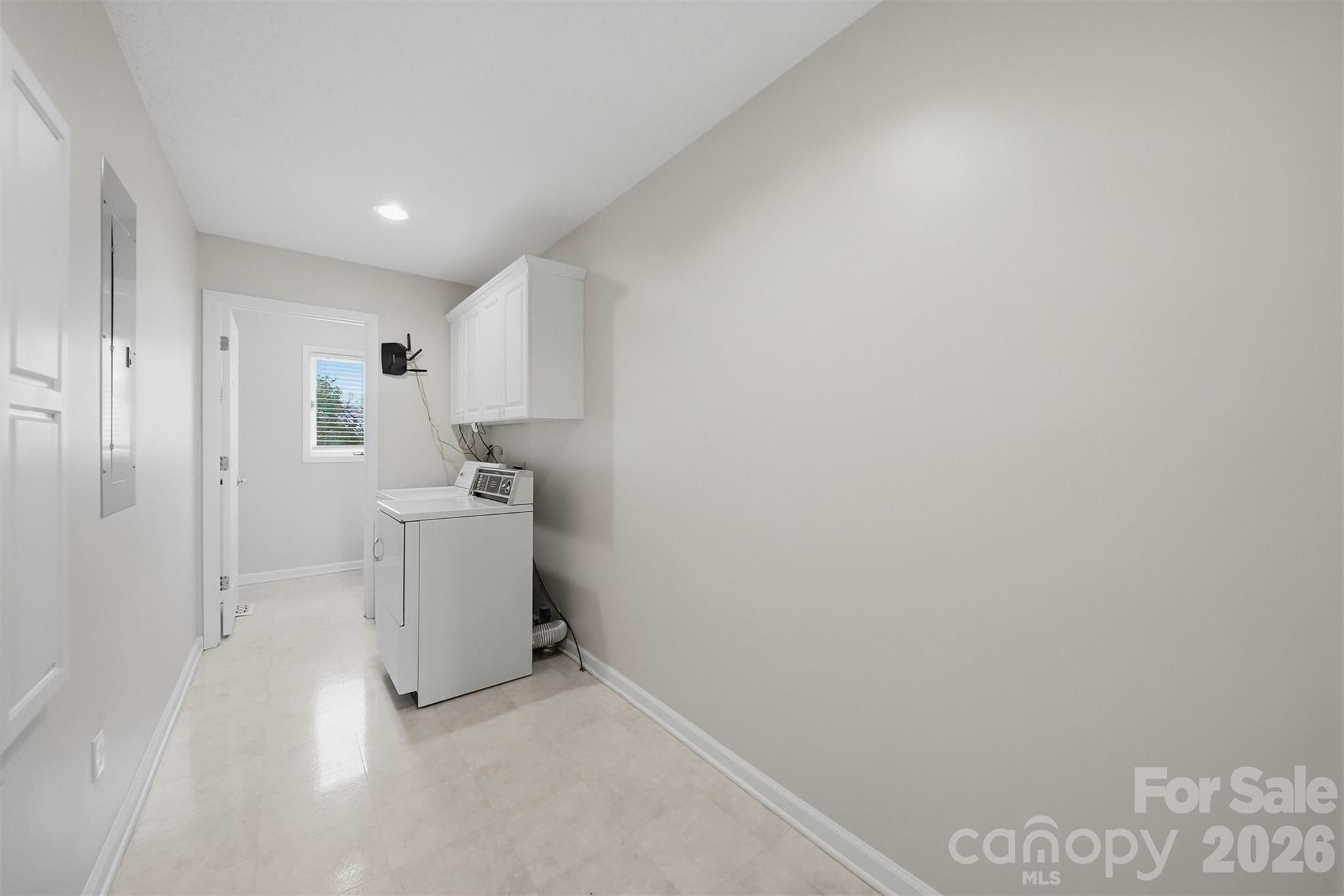 192 Reese Loop — Taylorsville