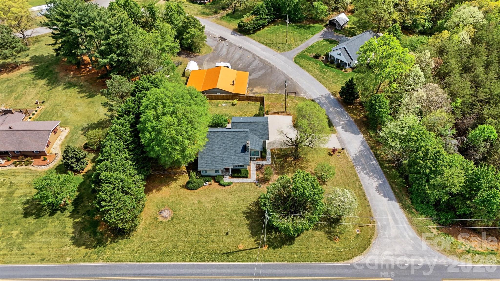 192 Reese Loop — Taylorsville