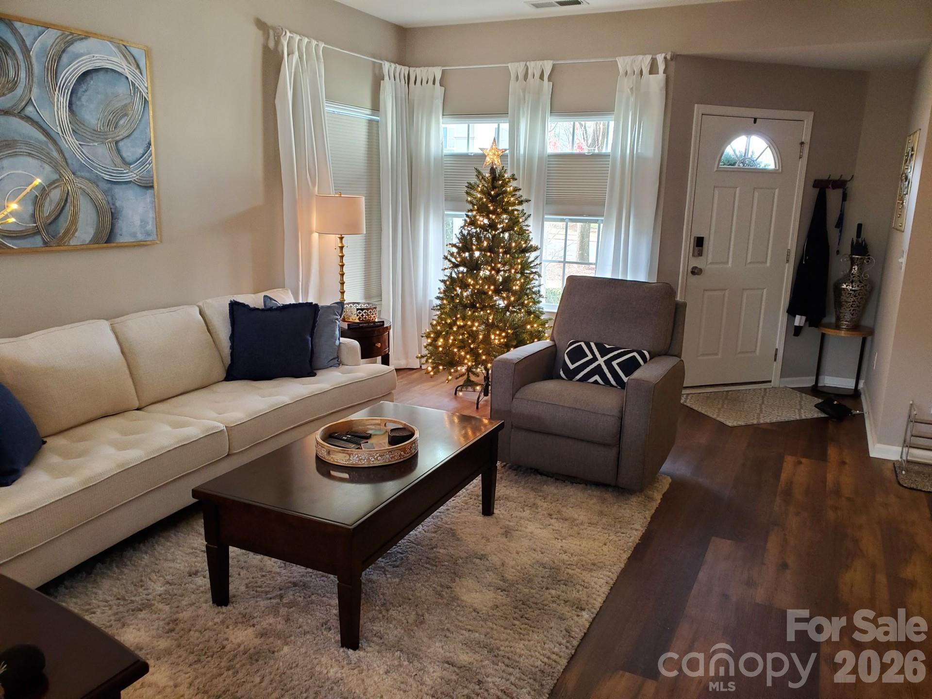 12050 Stratfield Place Circle — Pineville