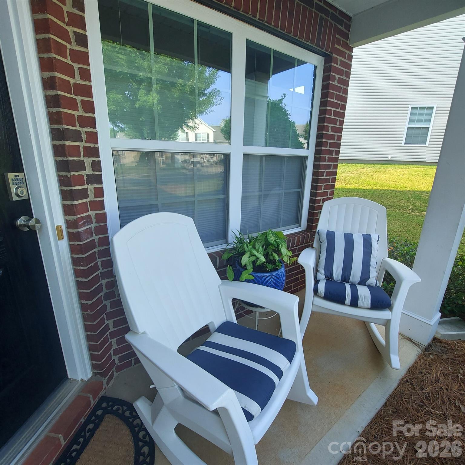 12050 Stratfield Place Circle — Pineville