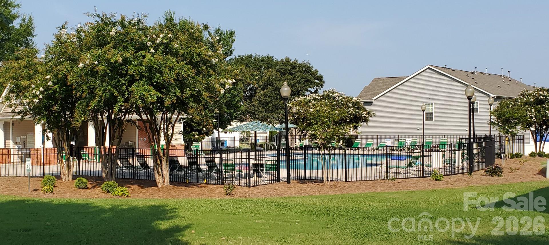 12050 Stratfield Place Circle — Pineville