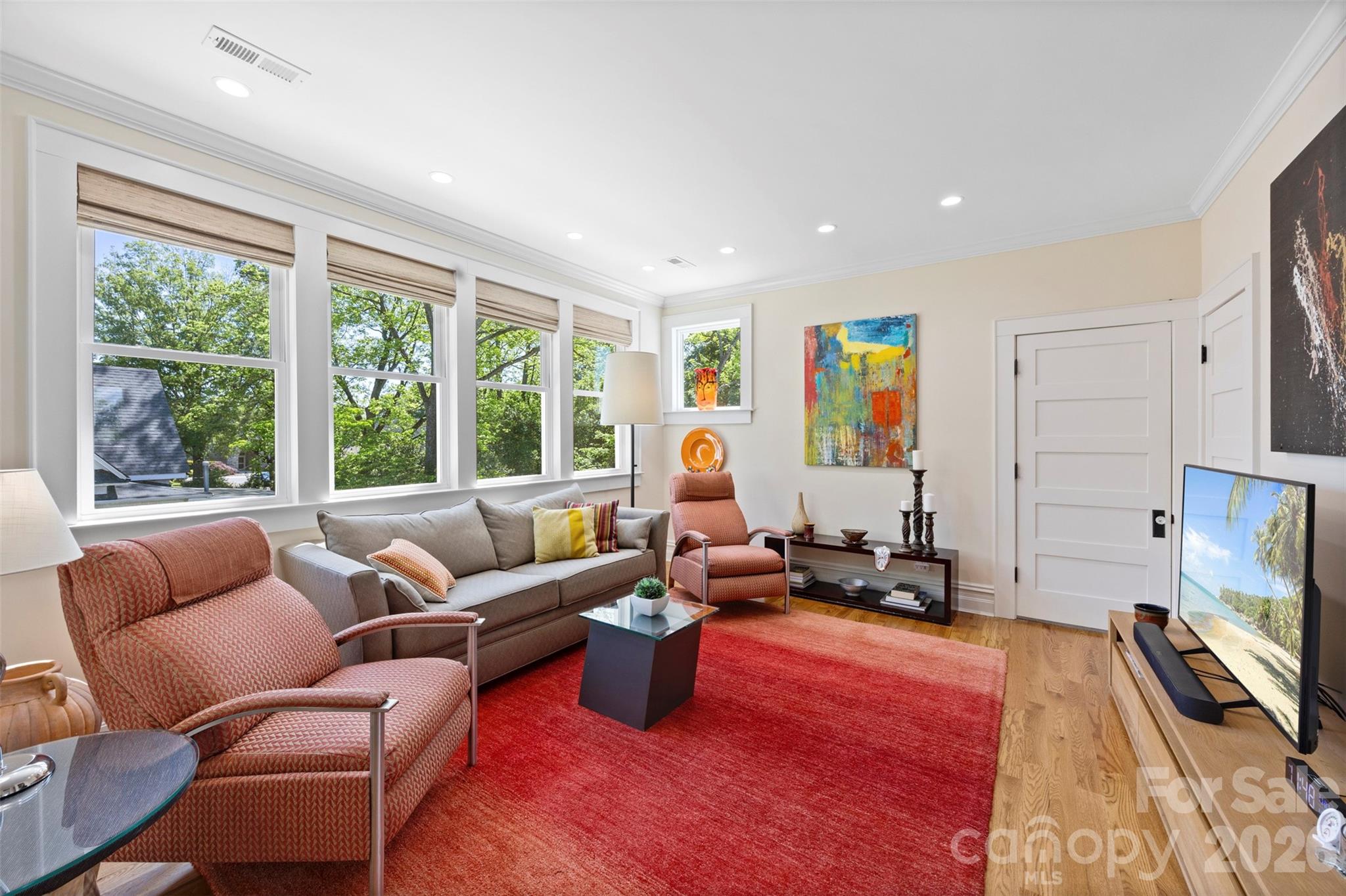 207 W Academy Street — Cherryville