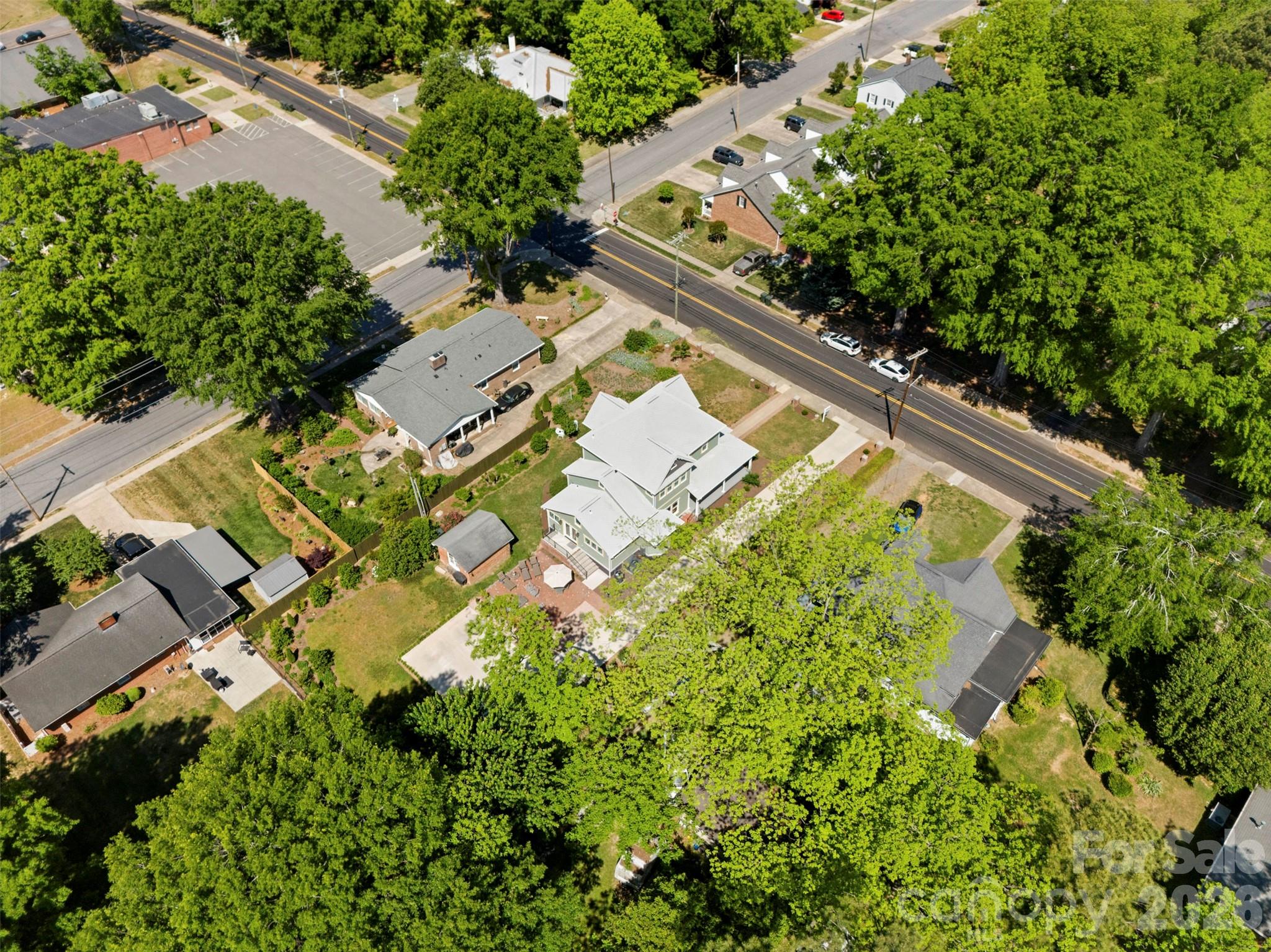 207 W Academy Street — Cherryville