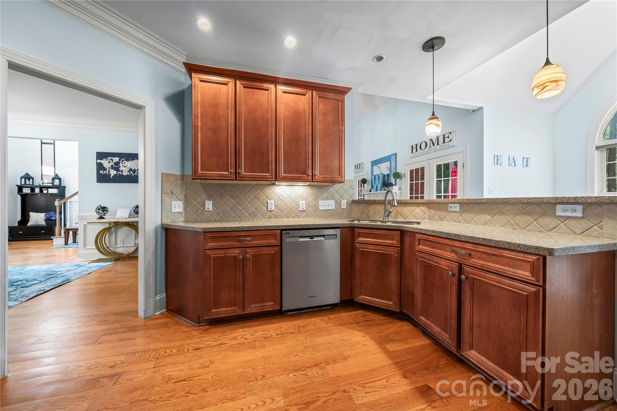 443 Crowders Bluff Court — Clover