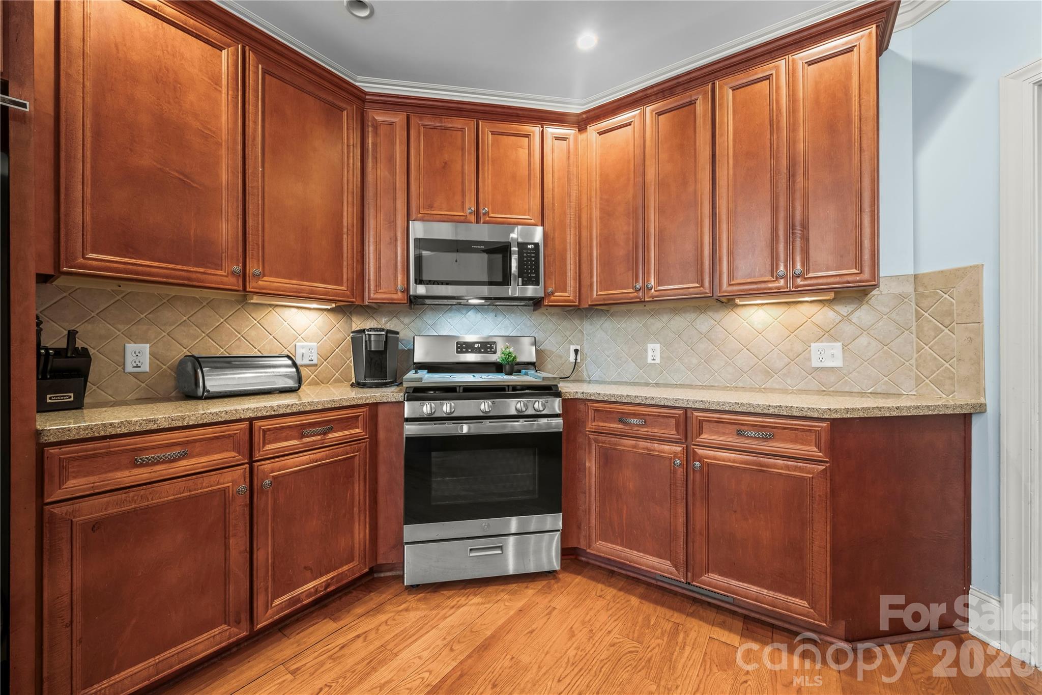 443 Crowders Bluff Court — Clover