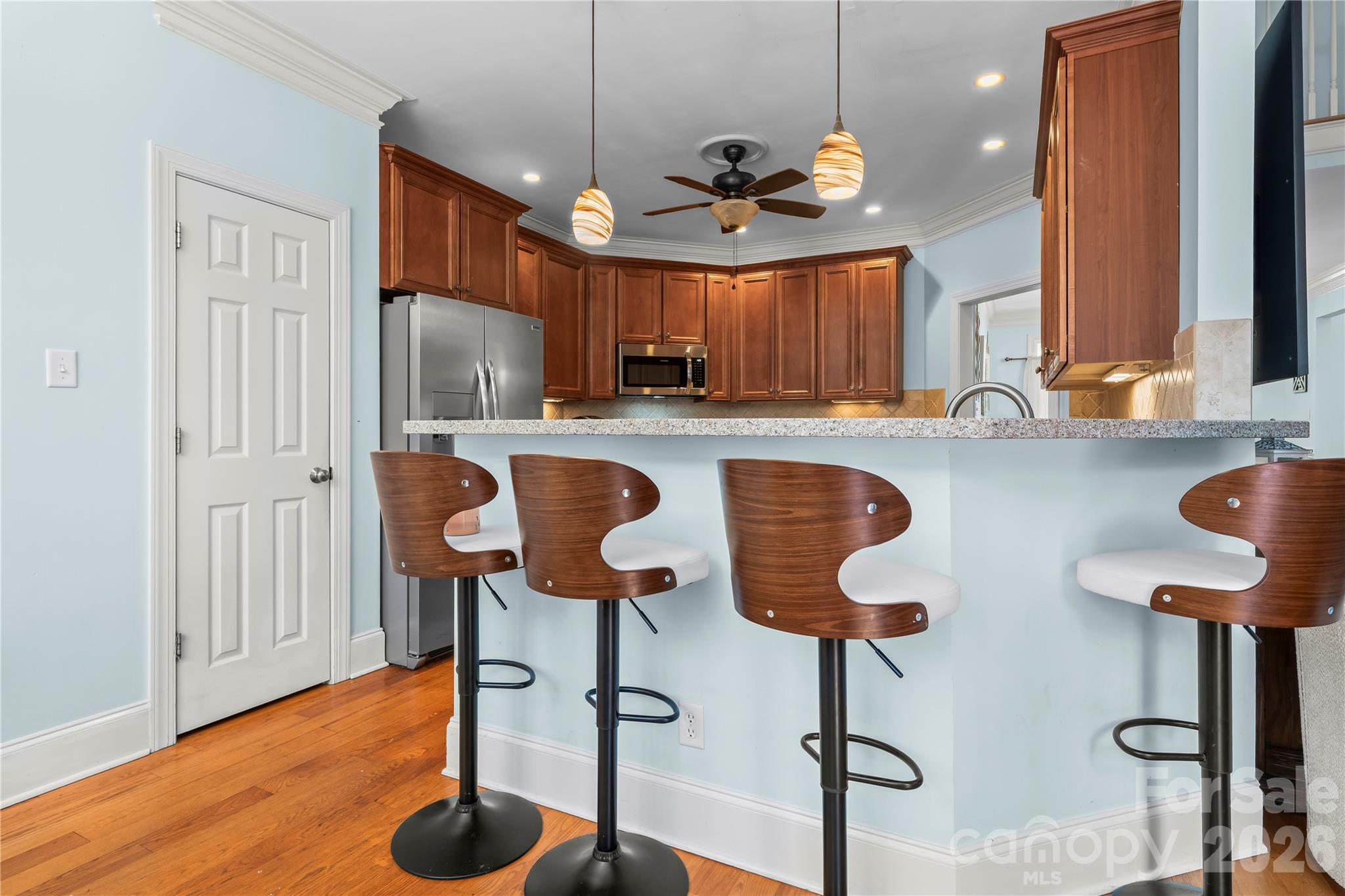 443 Crowders Bluff Court — Clover