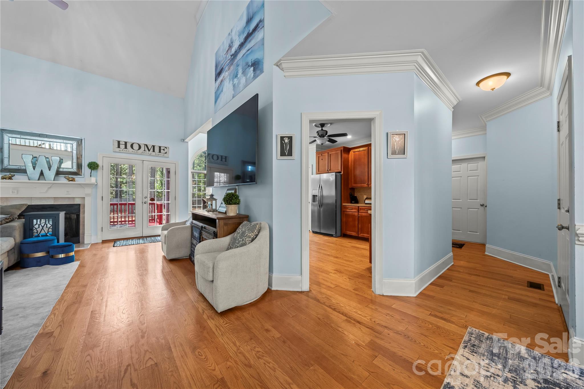 443 Crowders Bluff Court — Clover