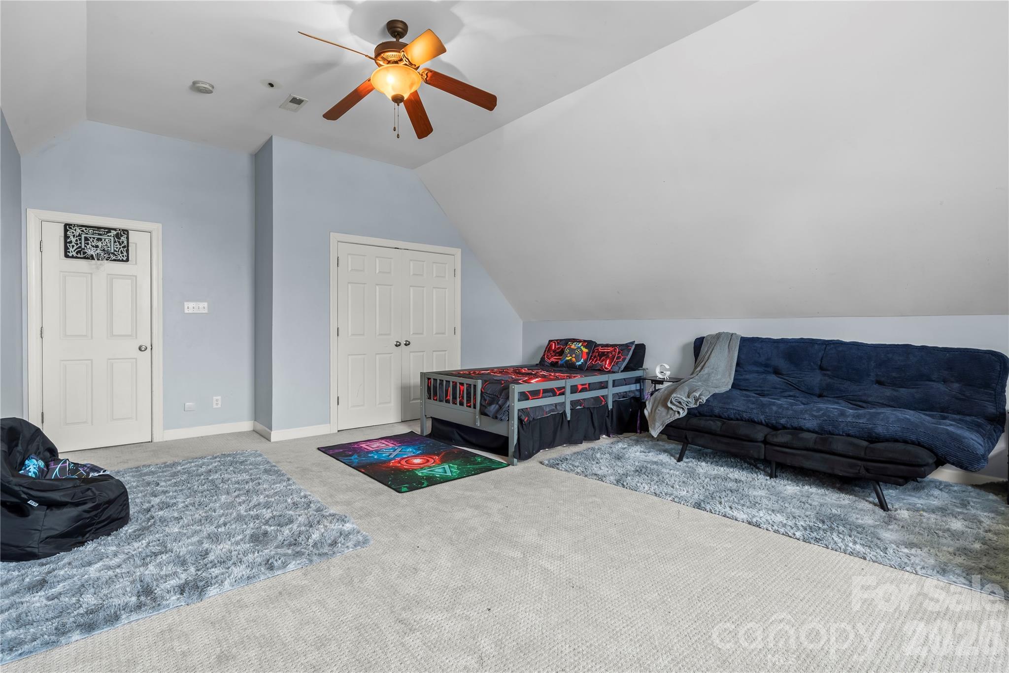 443 Crowders Bluff Court — Clover