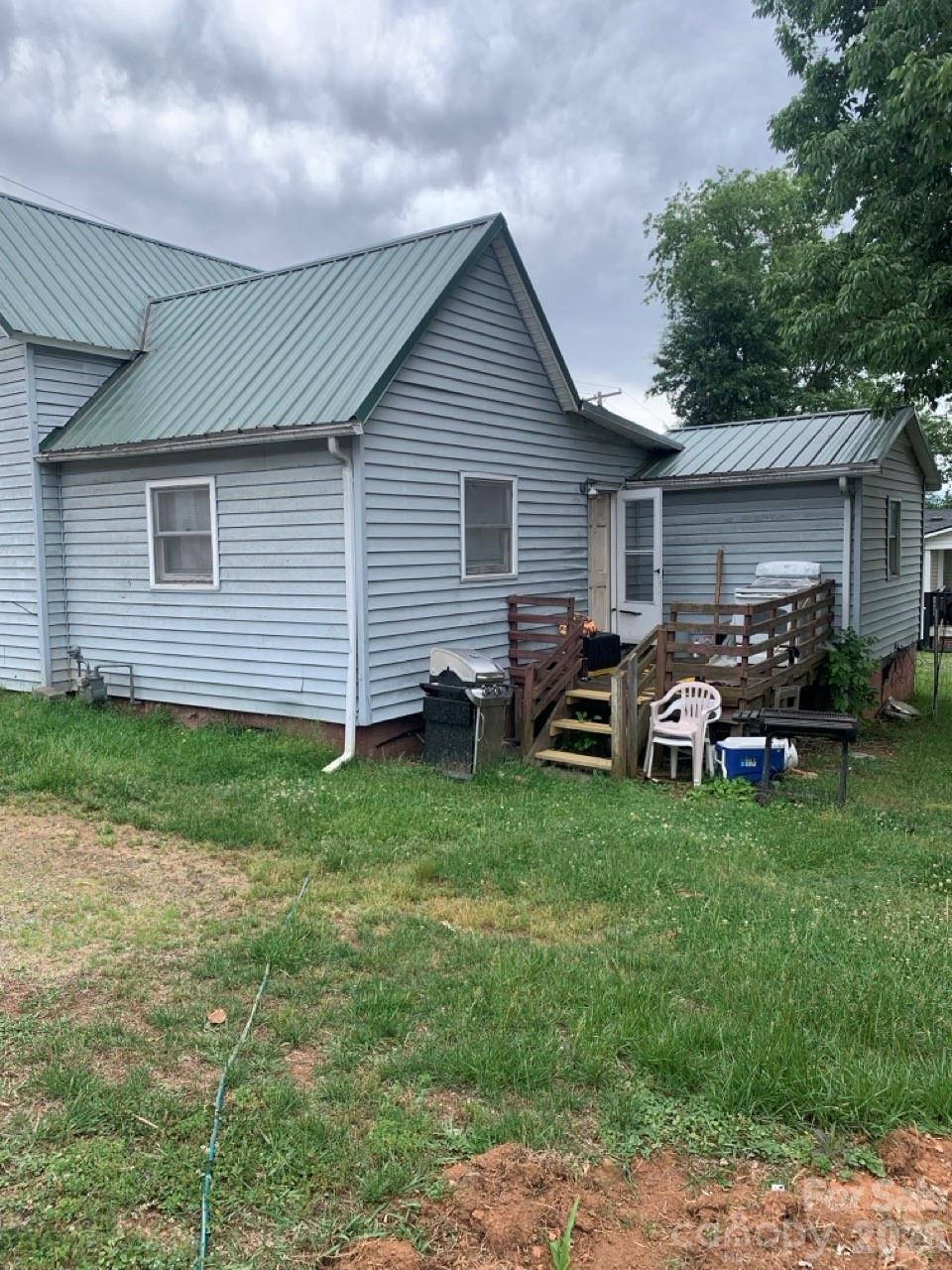 522 W Concord Street — Morganton