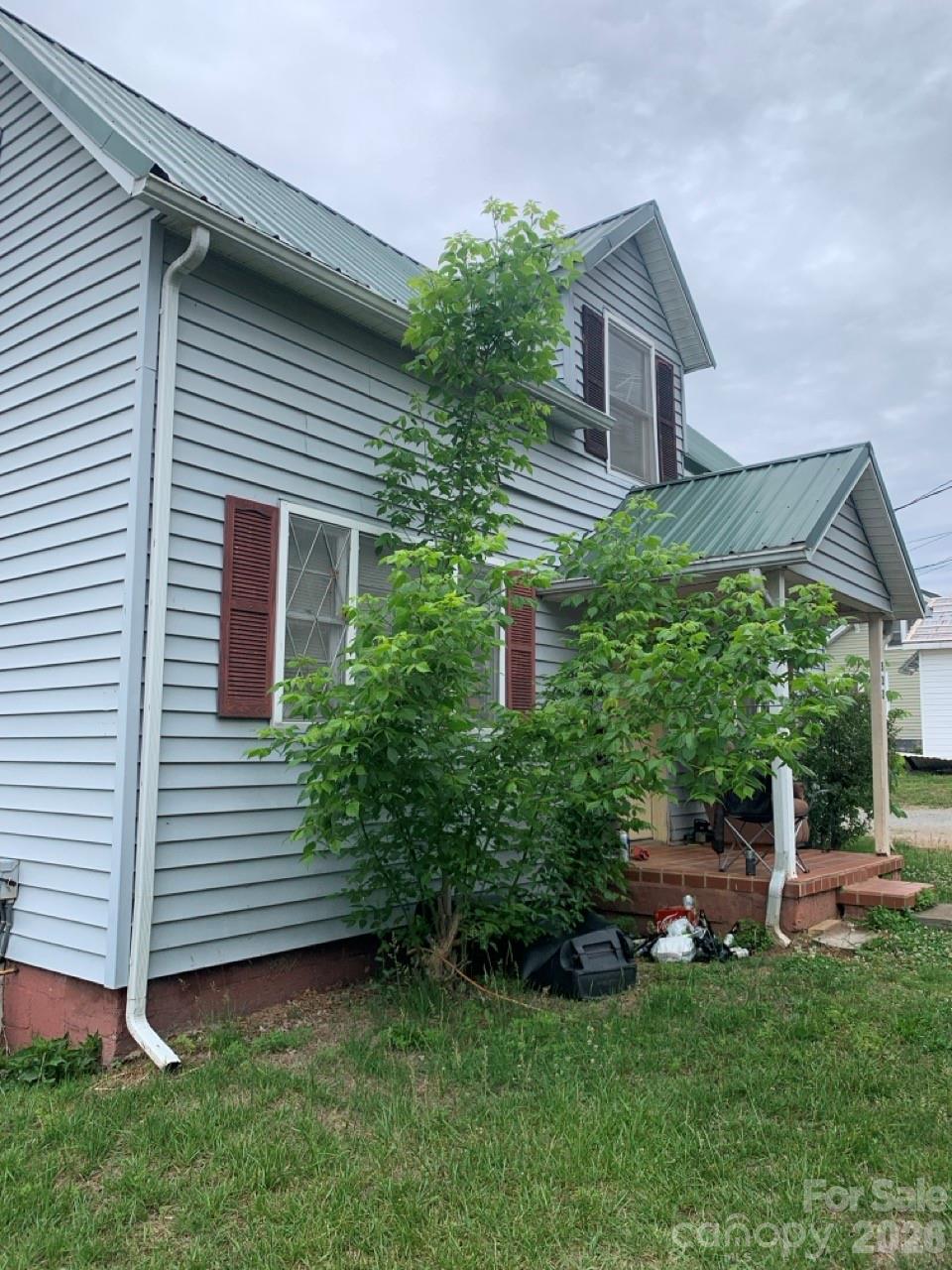 522 W Concord Street — Morganton
