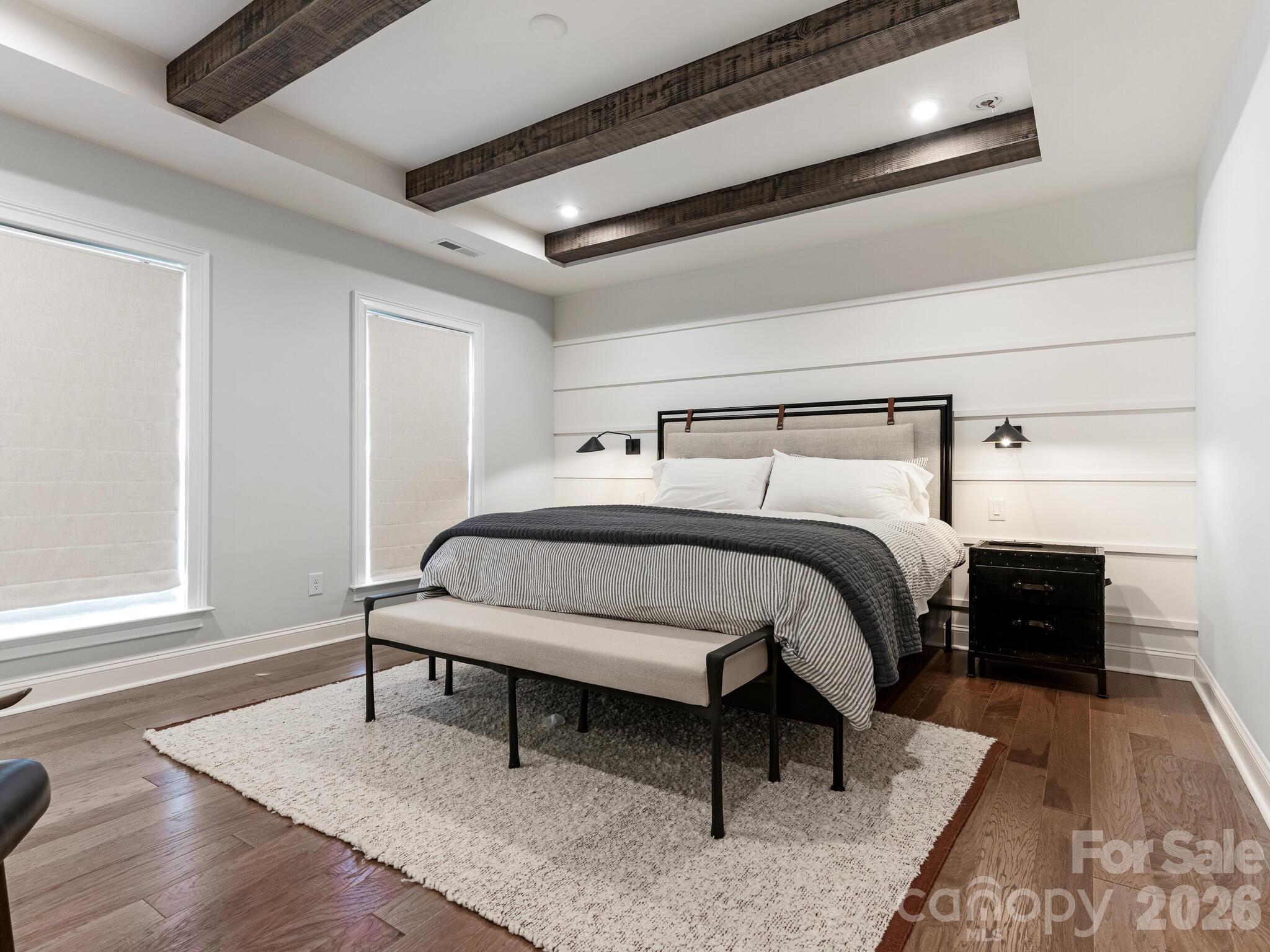 2555 Deacon Avenue — Charlotte