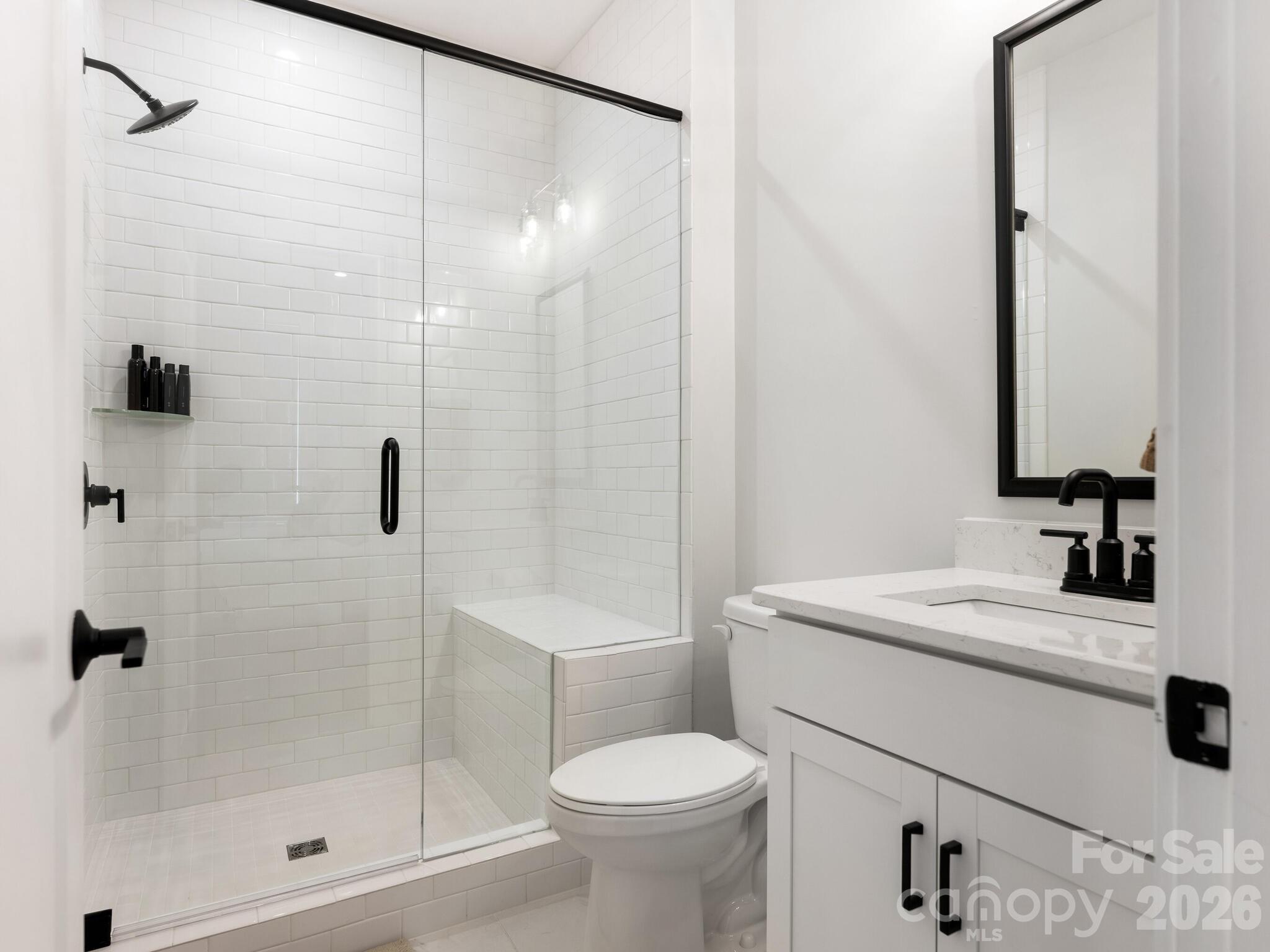 2555 Deacon Avenue — Charlotte
