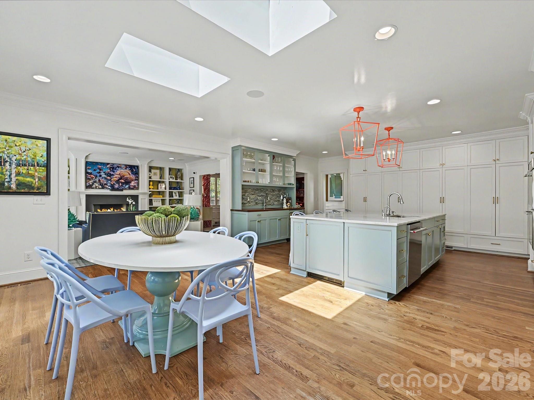 2228 Wellesley Avenue — Charlotte