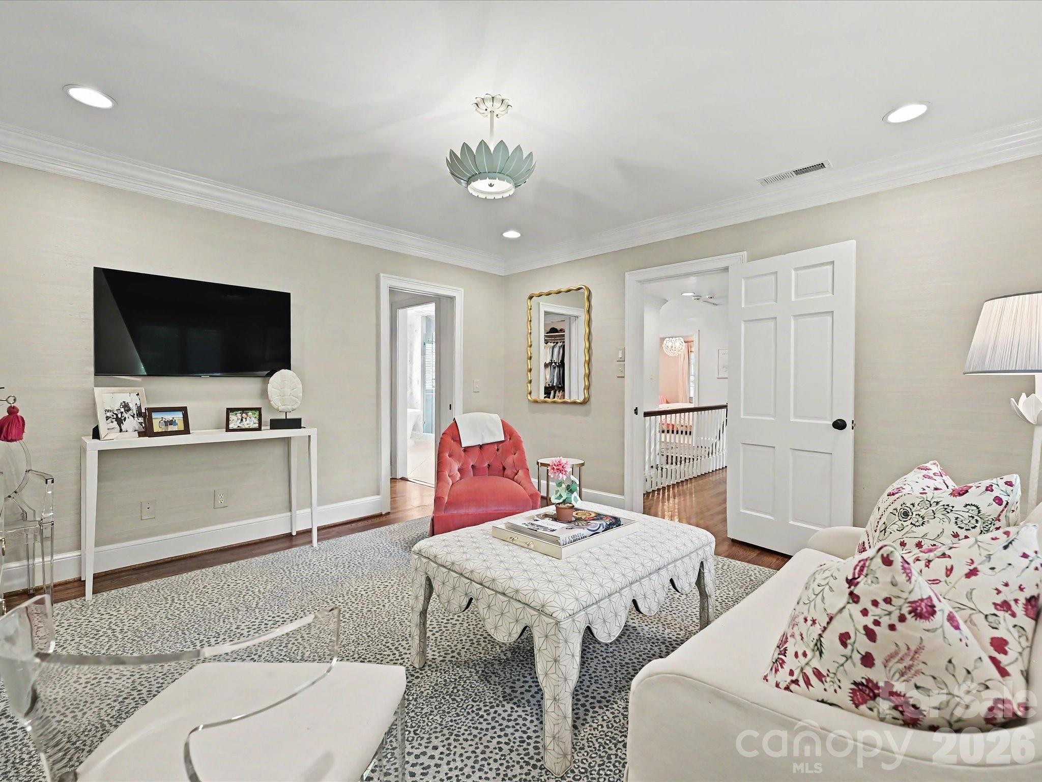 2228 Wellesley Avenue — Charlotte