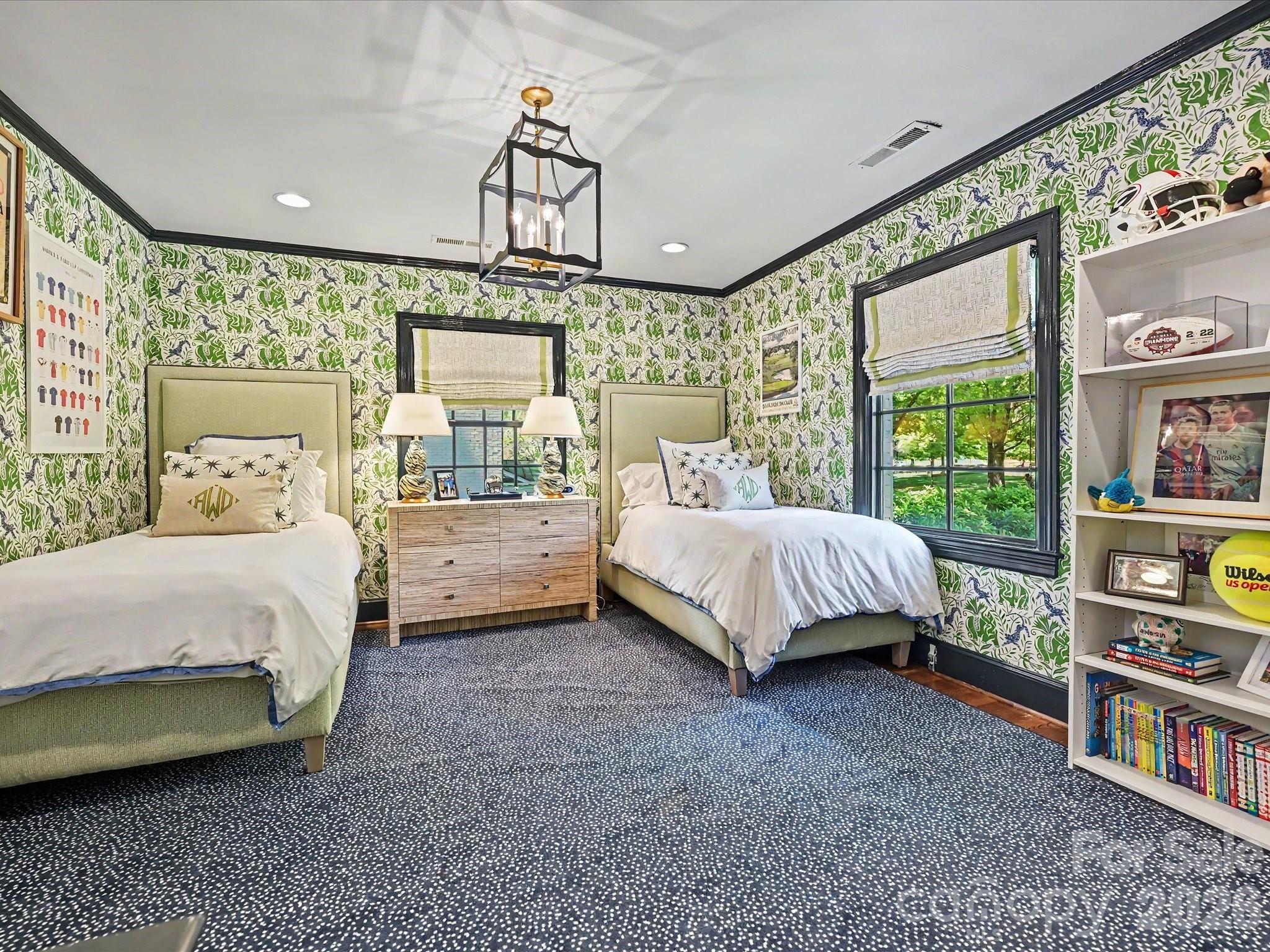 2228 Wellesley Avenue — Charlotte