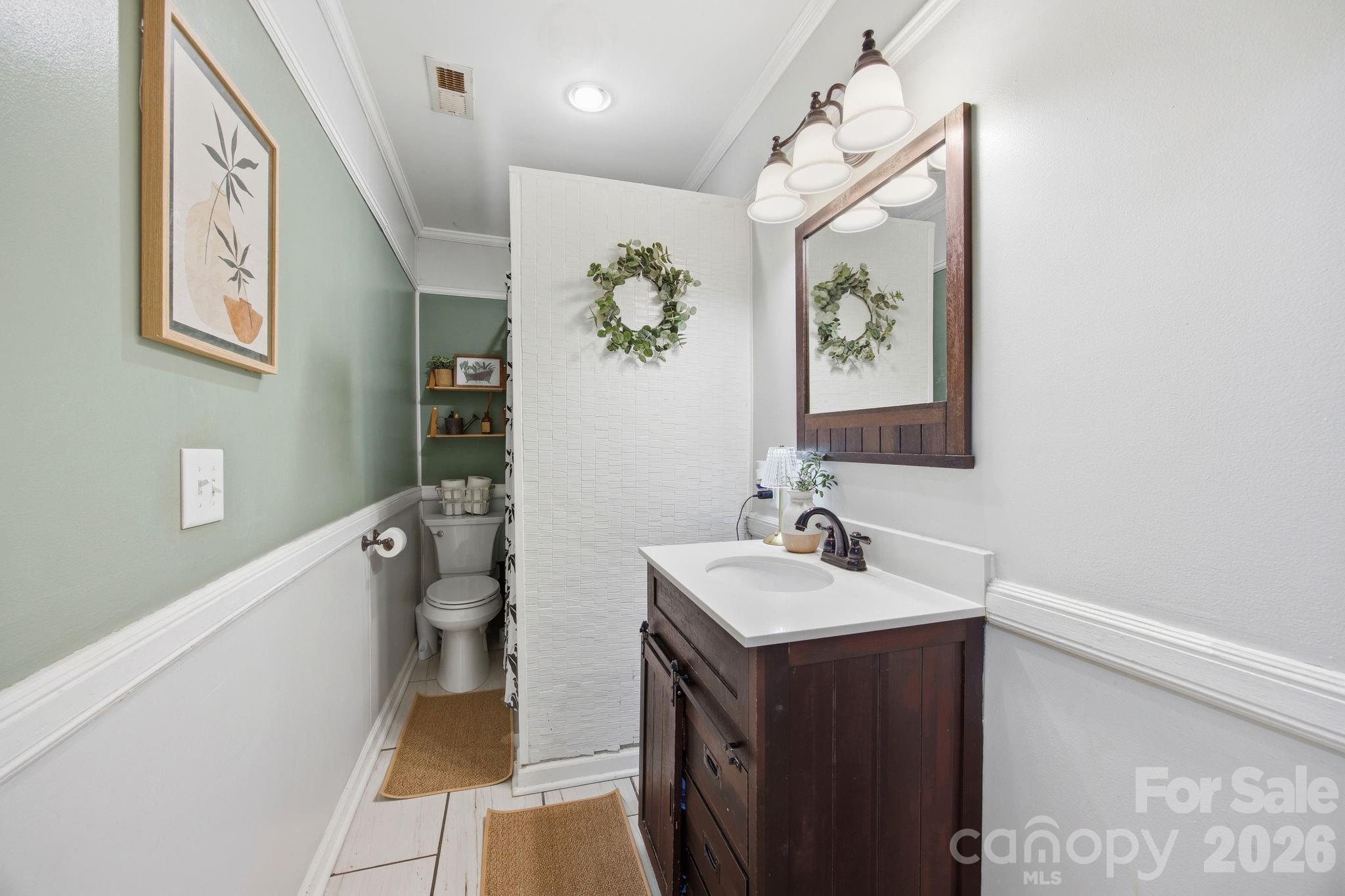 305 Bost Circle — Rockwell