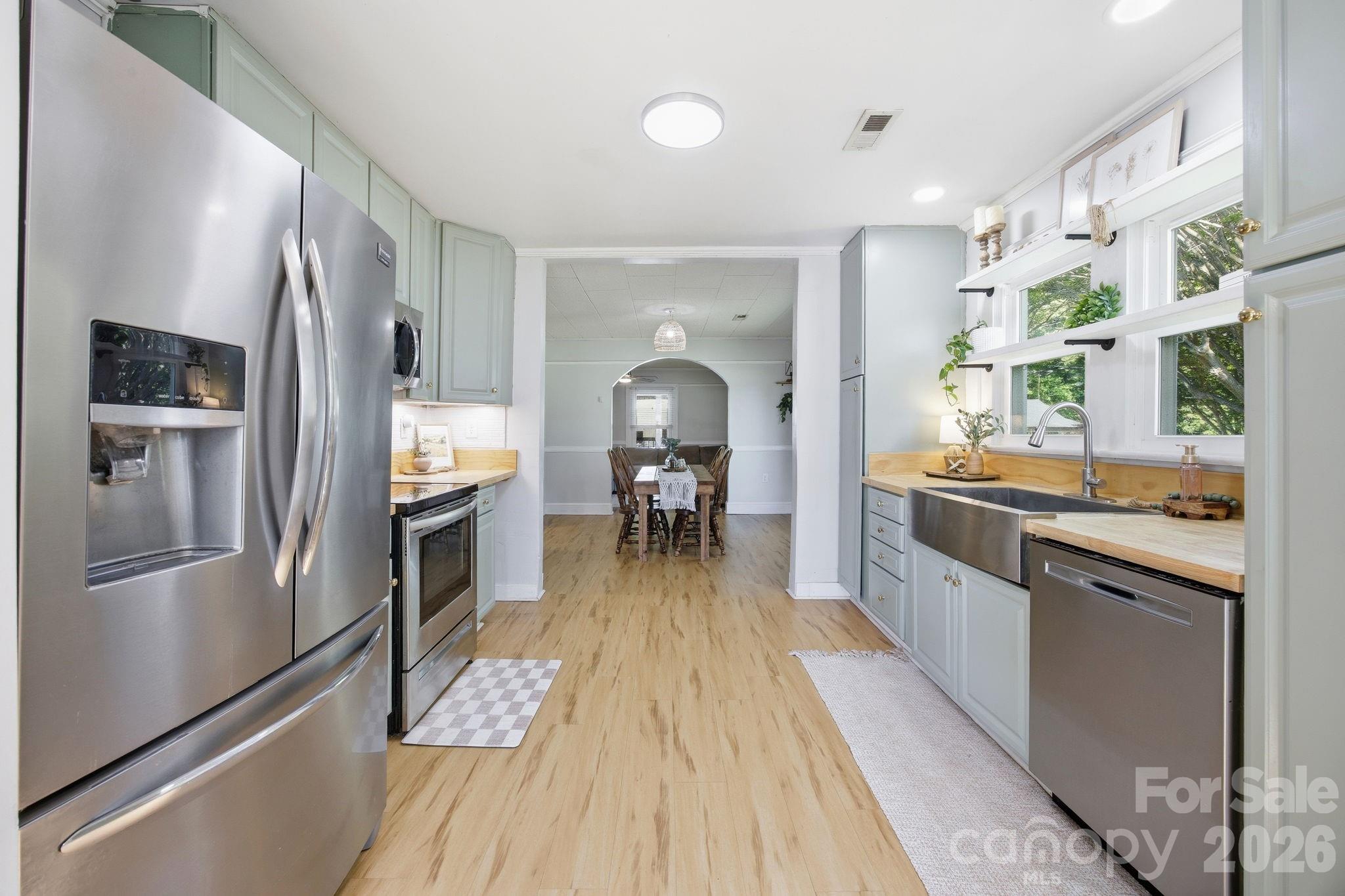 305 Bost Circle — Rockwell