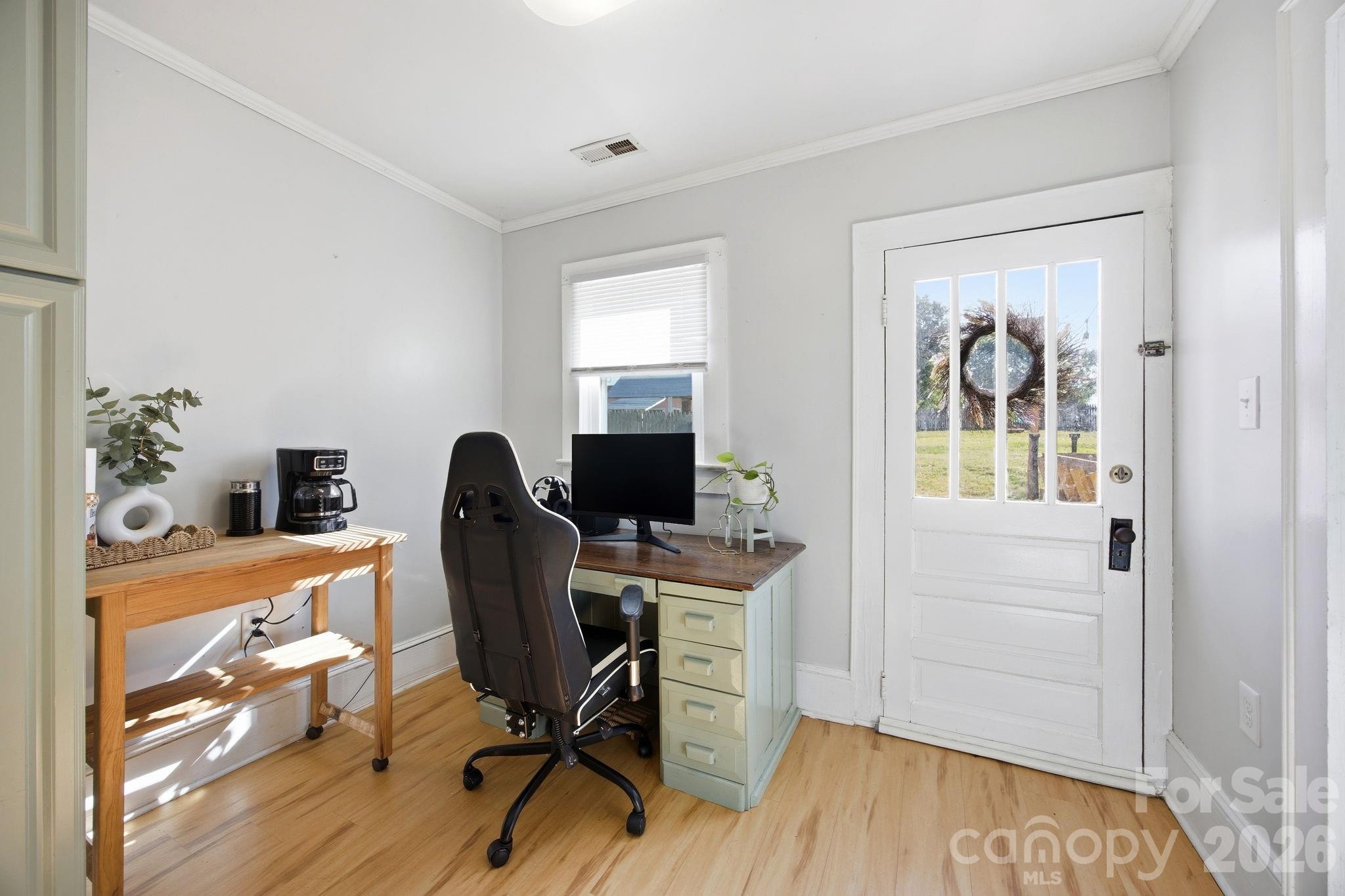305 Bost Circle — Rockwell