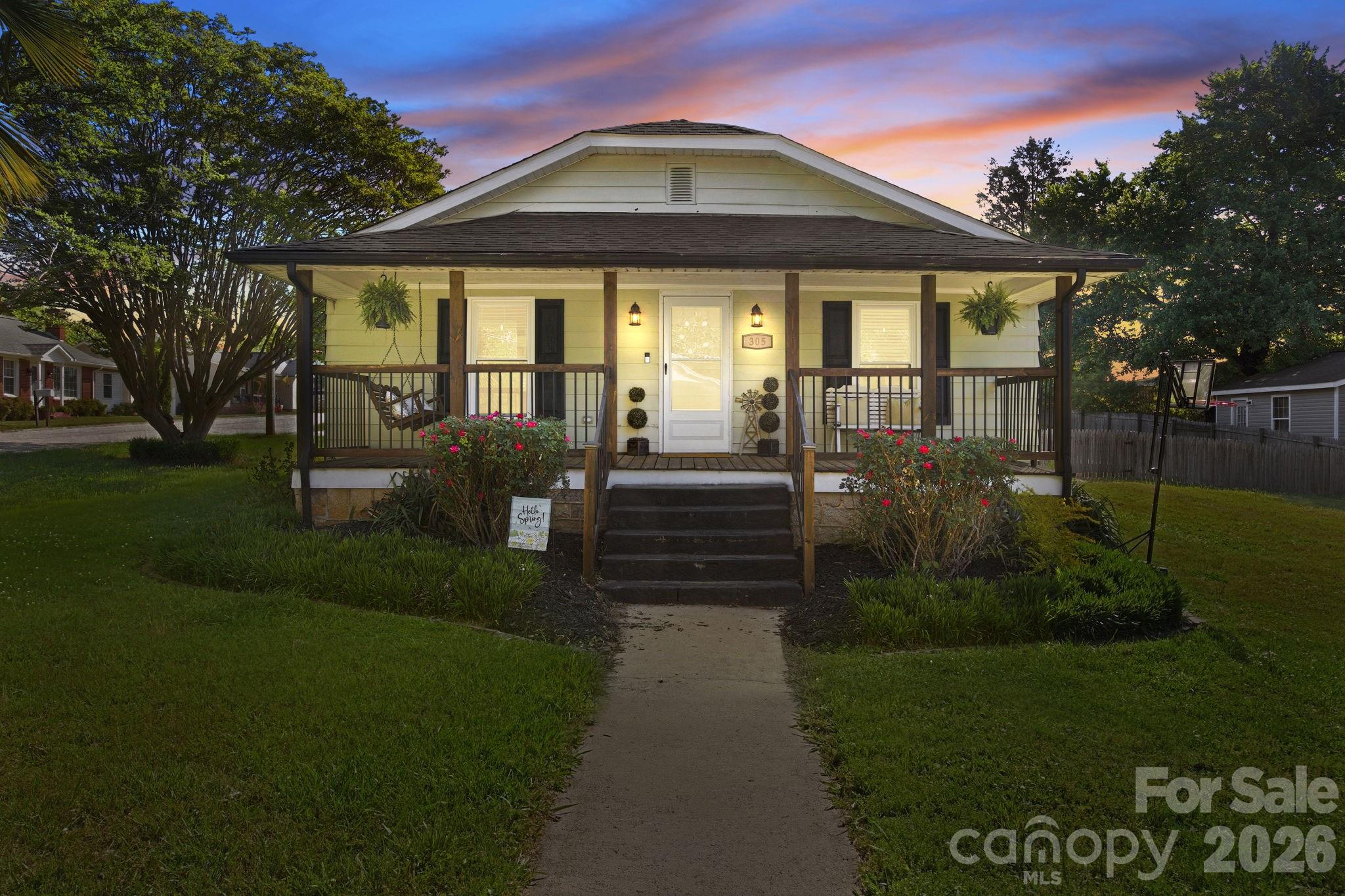 305 Bost Circle — Rockwell