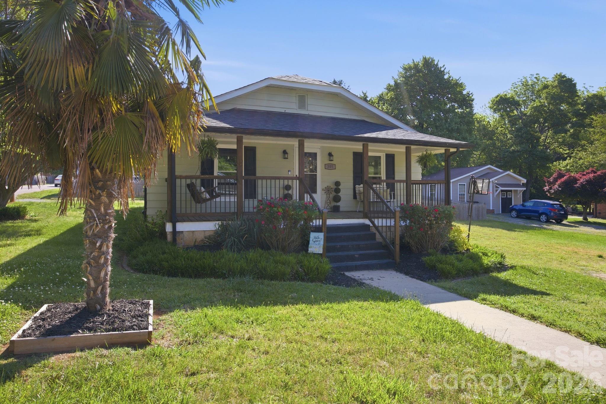 305 Bost Circle — Rockwell